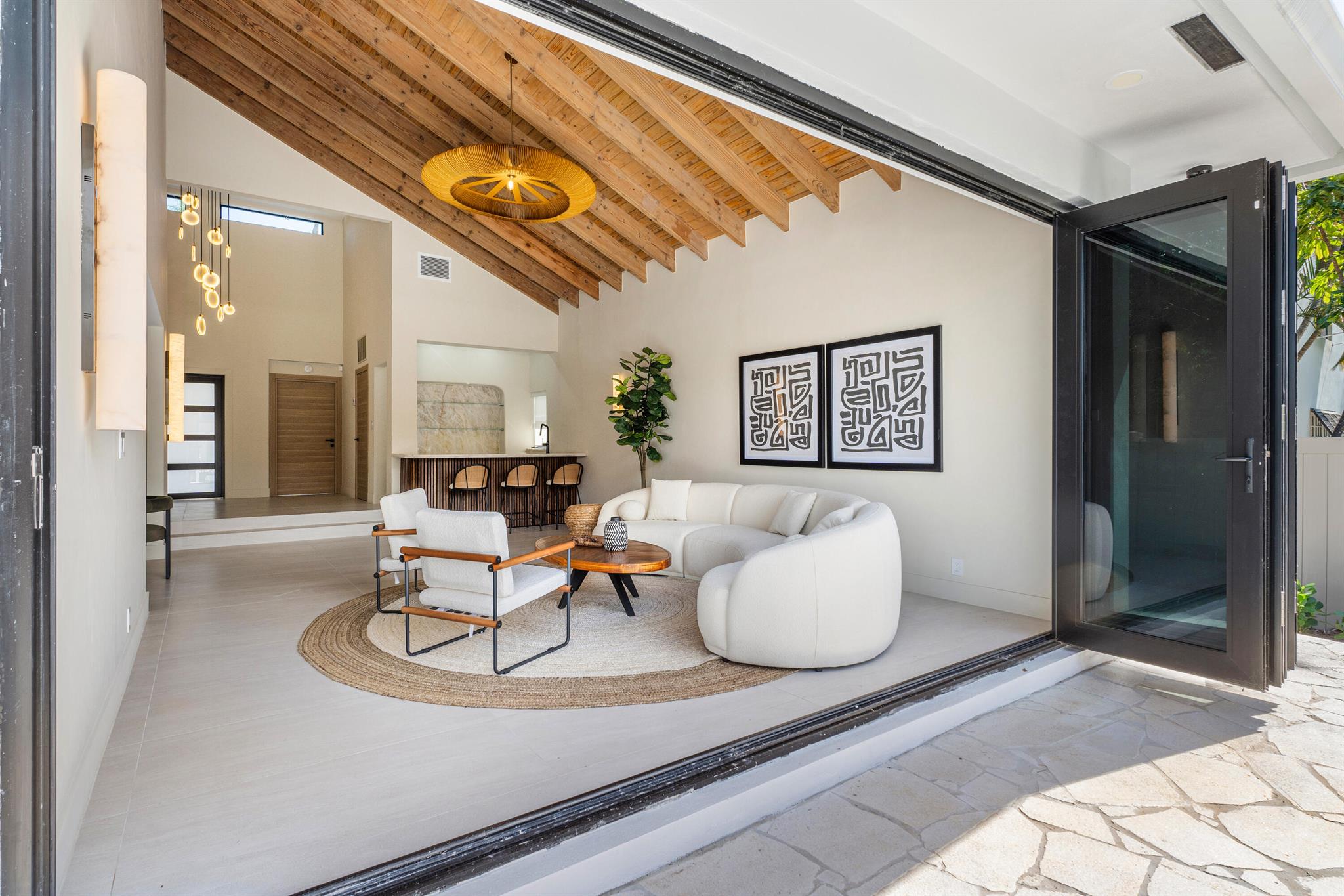 425 Coral Way Fort Lauderdale, FL 33301