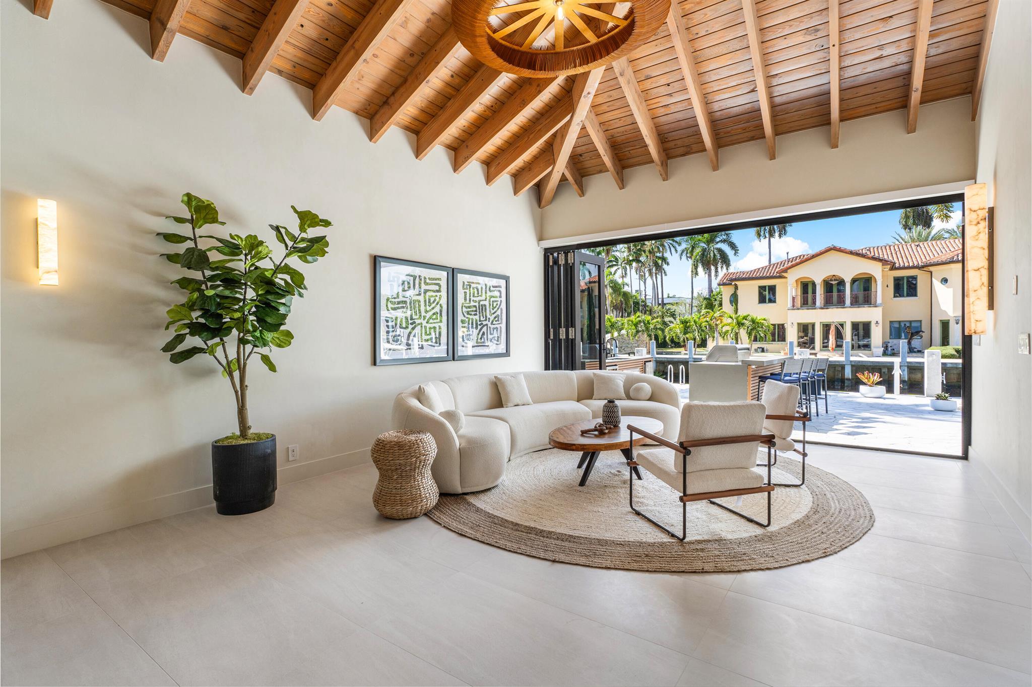 425 Coral Way Fort Lauderdale, FL 33301