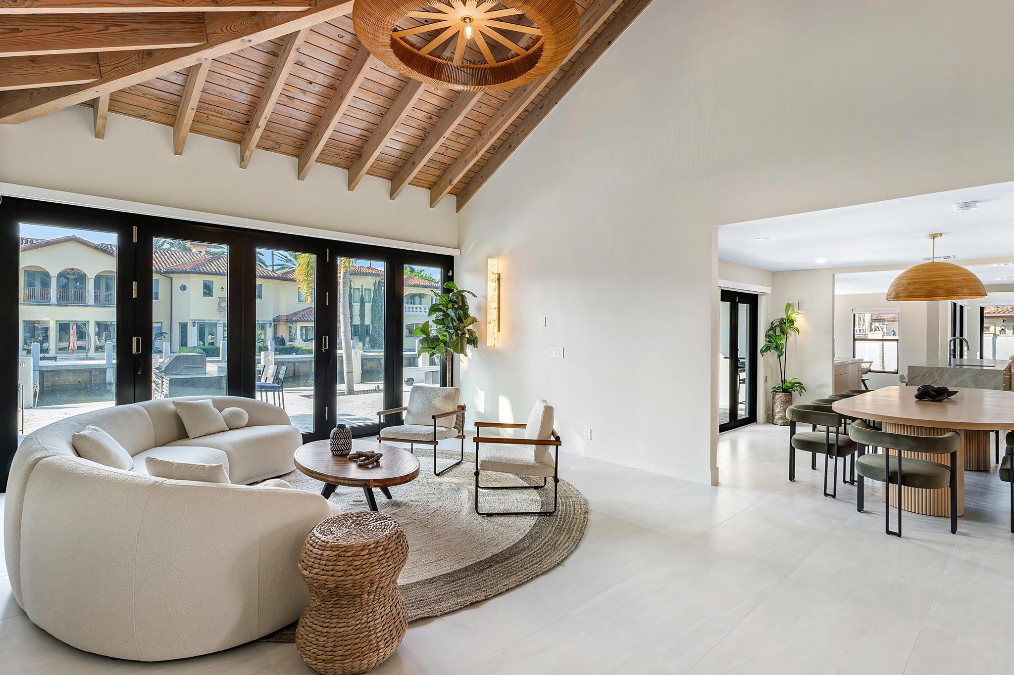 425 Coral Way Fort Lauderdale, FL 33301