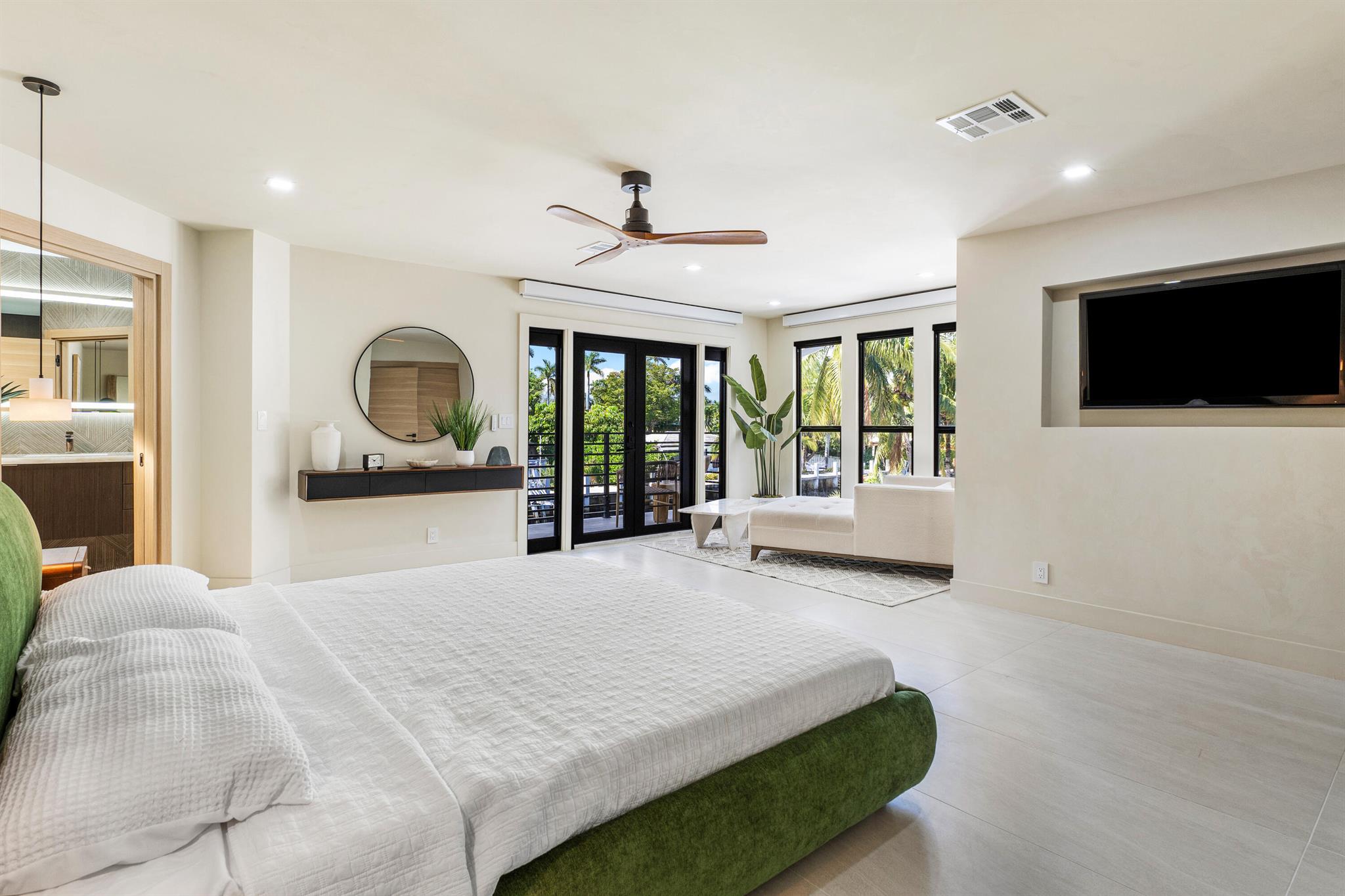 425 Coral Way Fort Lauderdale, FL 33301