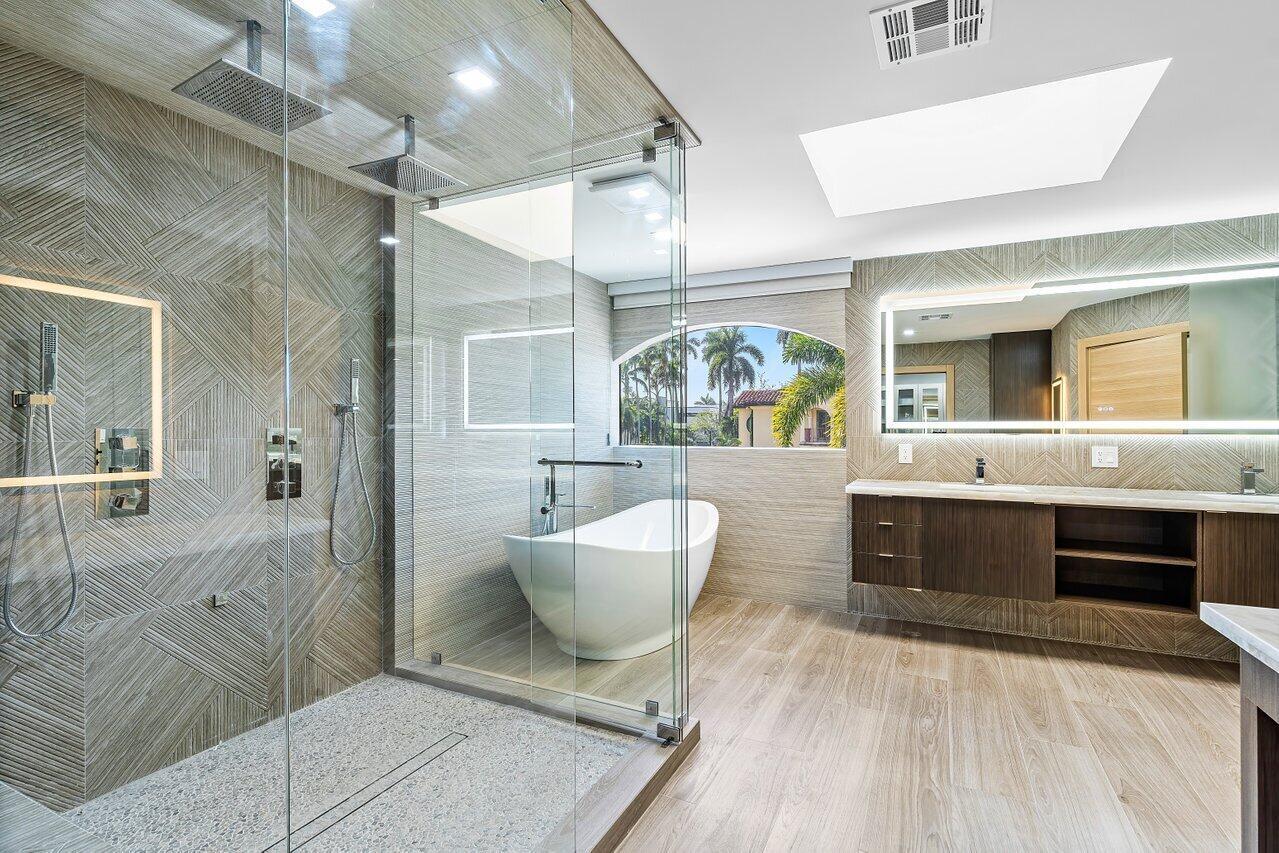 425 Coral Way Fort Lauderdale, FL 33301