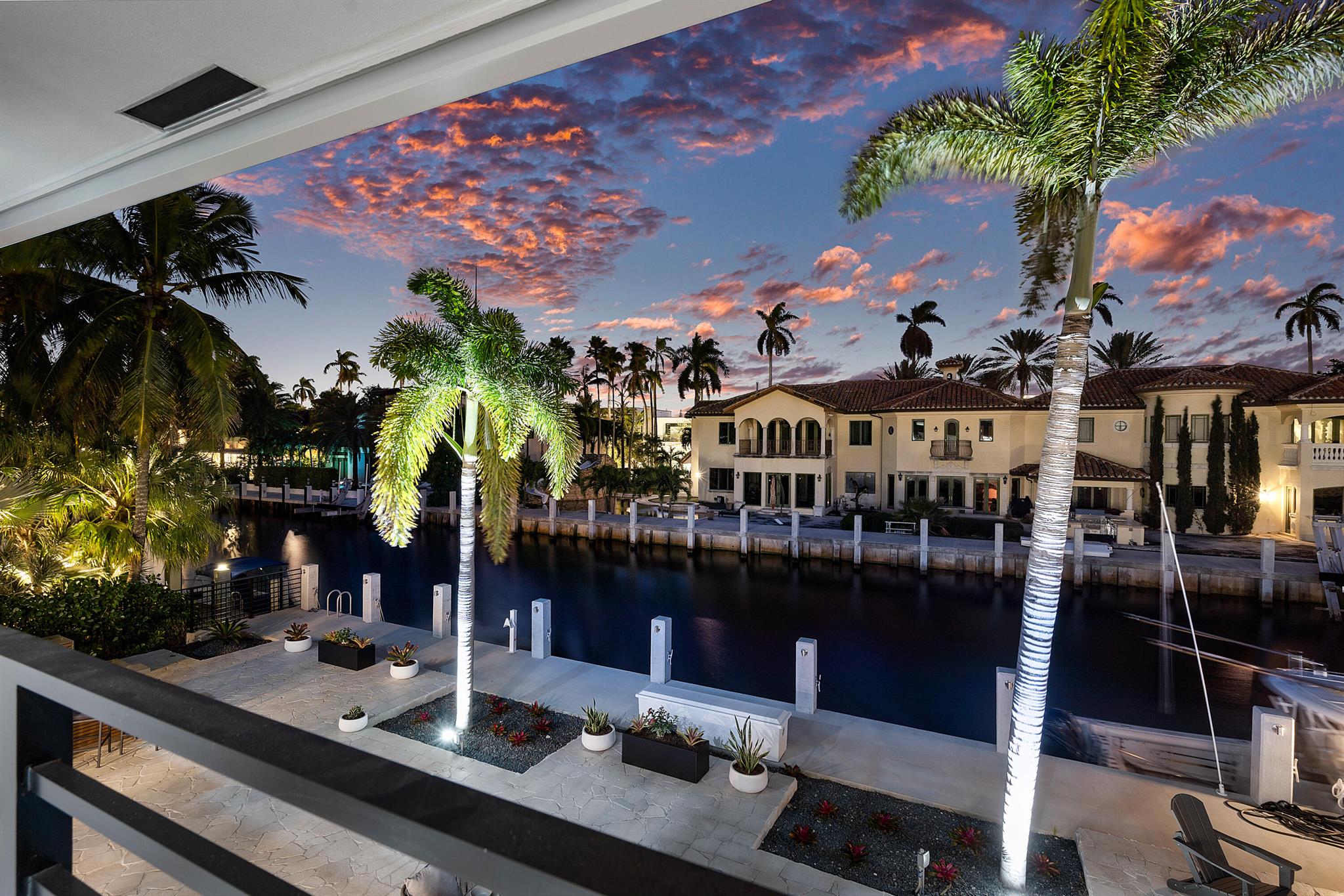 425 Coral Way Fort Lauderdale, FL 33301