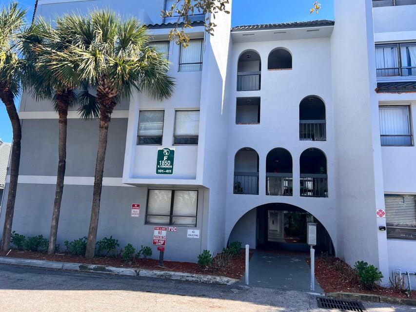 1820 N Congress Ave #302