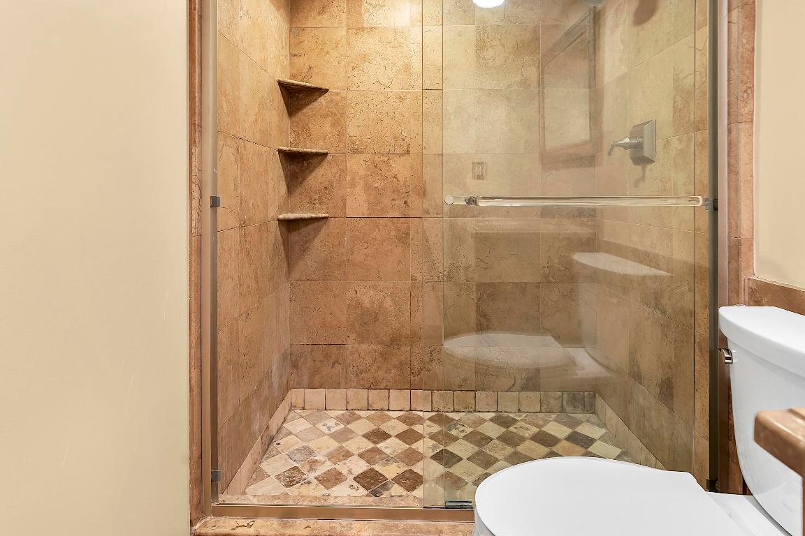 2500 E Las Olas #802 Fort Lauderdale, FL 33301