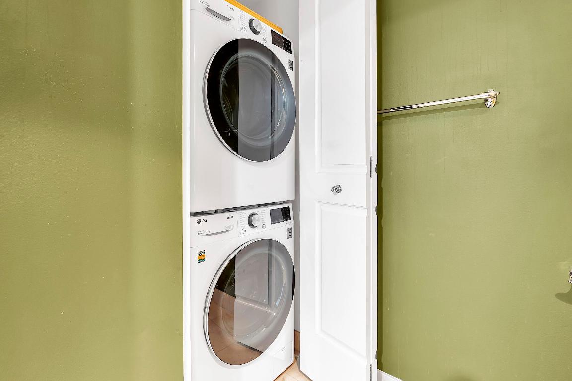 2500 E Las Olas #802 Fort Lauderdale, FL 33301