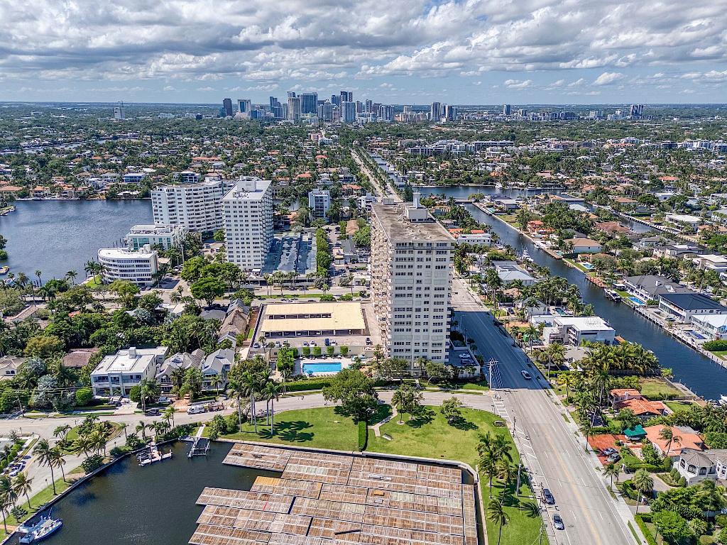 2500 E Las Olas #802 Fort Lauderdale, FL 33301