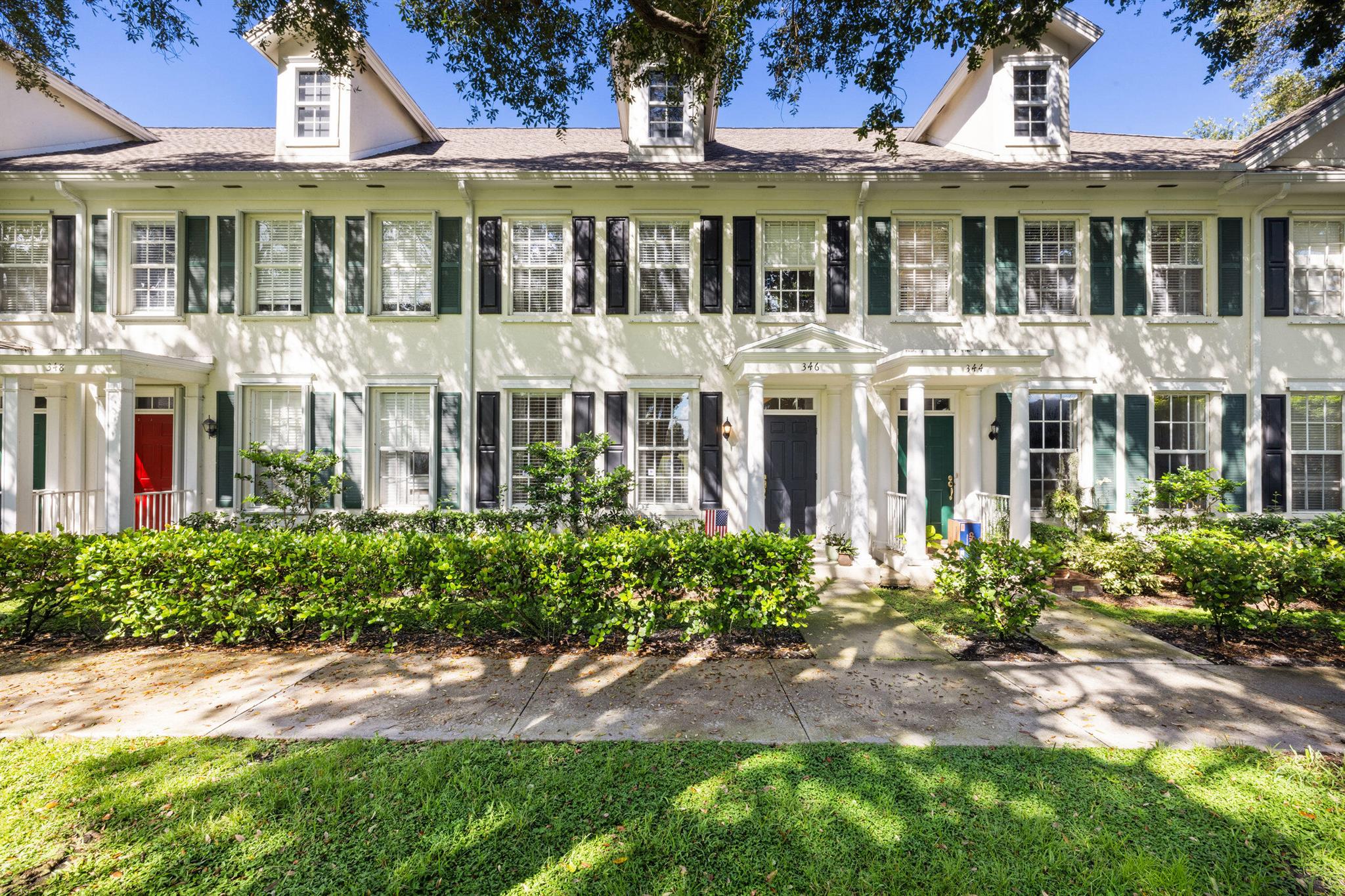 346 Legare Ct