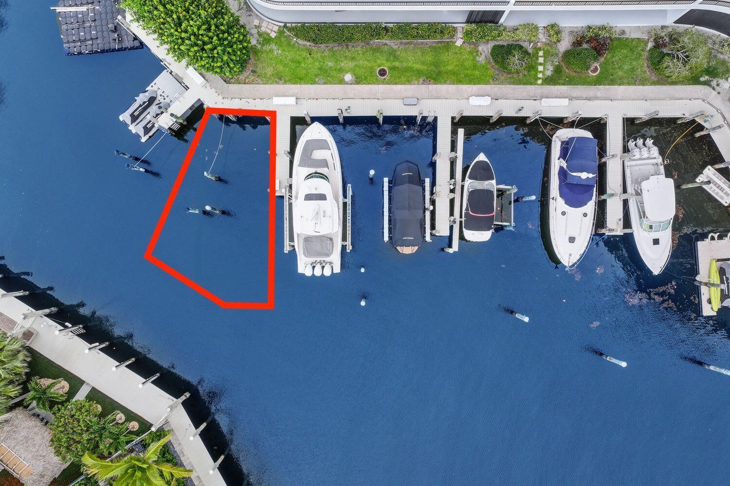 1018 Grand Ct Highland Beach, FL 33487