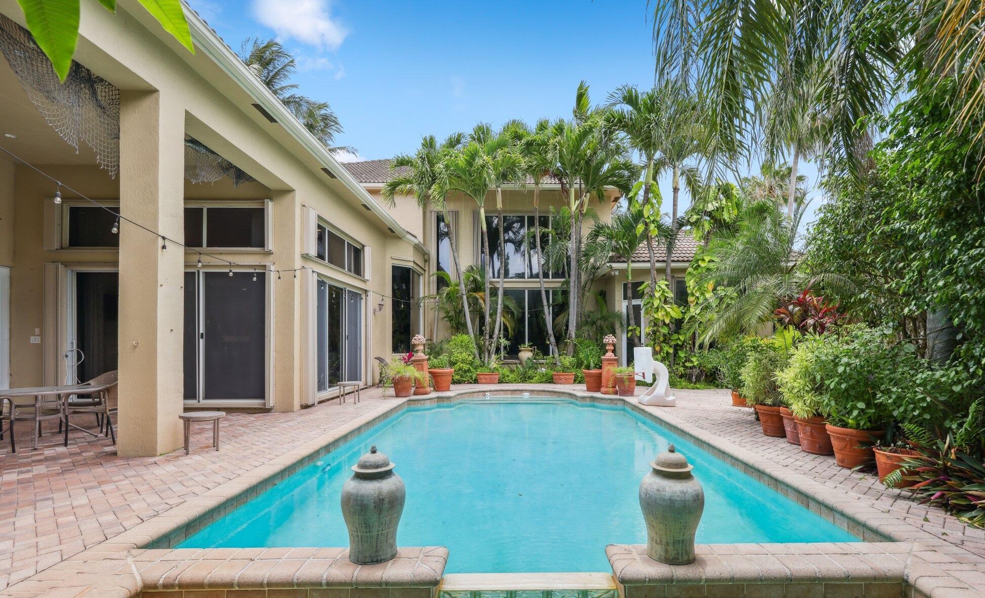 1018 Grand Ct Highland Beach, FL 33487