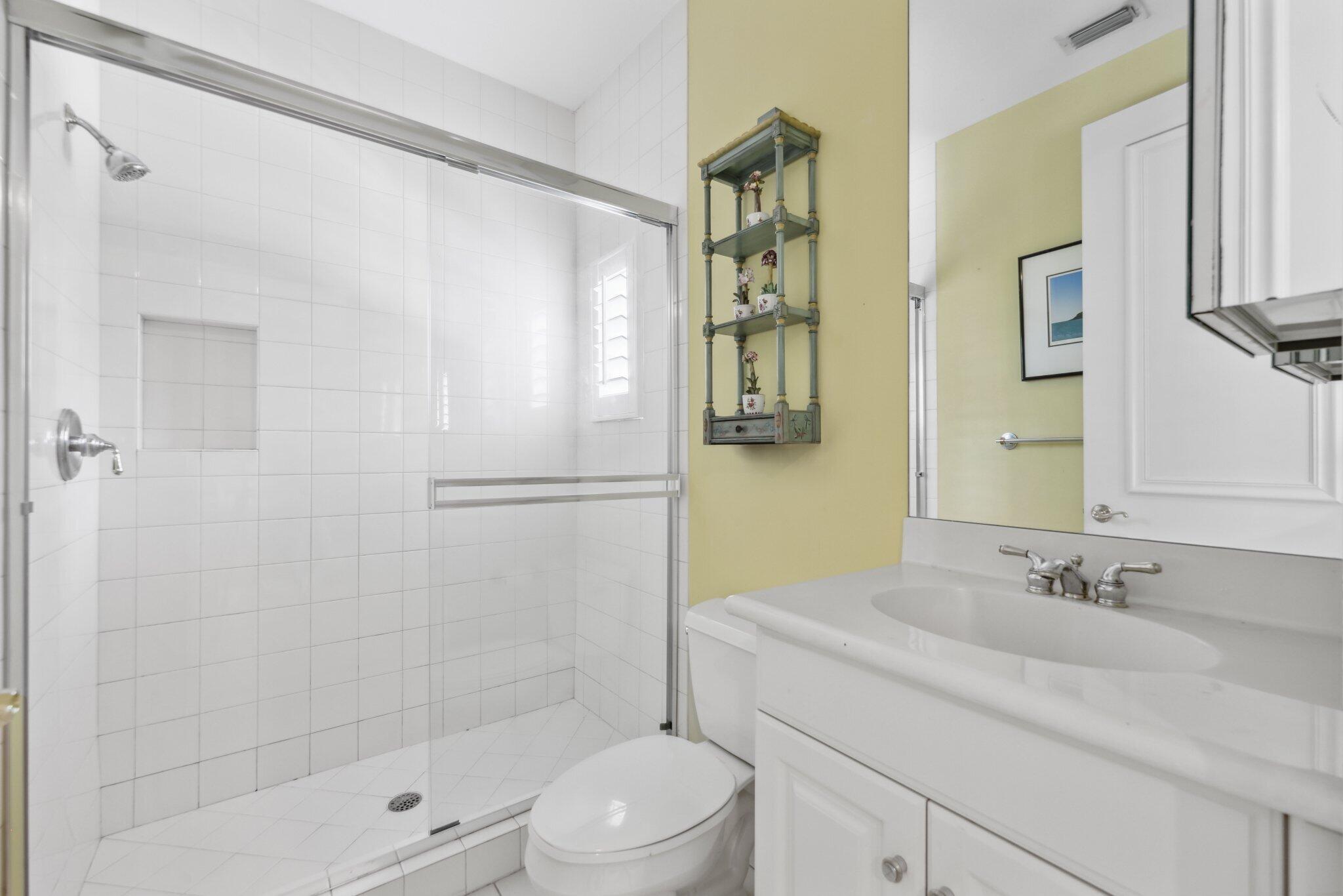 1018 Grand Ct Highland Beach, FL 33487