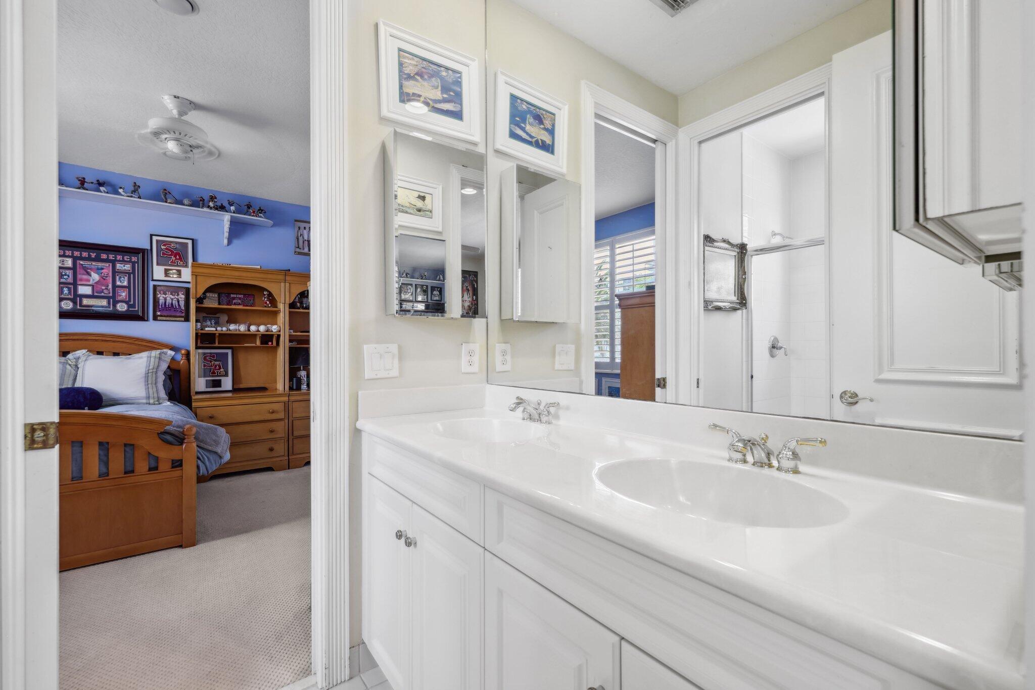 1018 Grand Ct Highland Beach, FL 33487