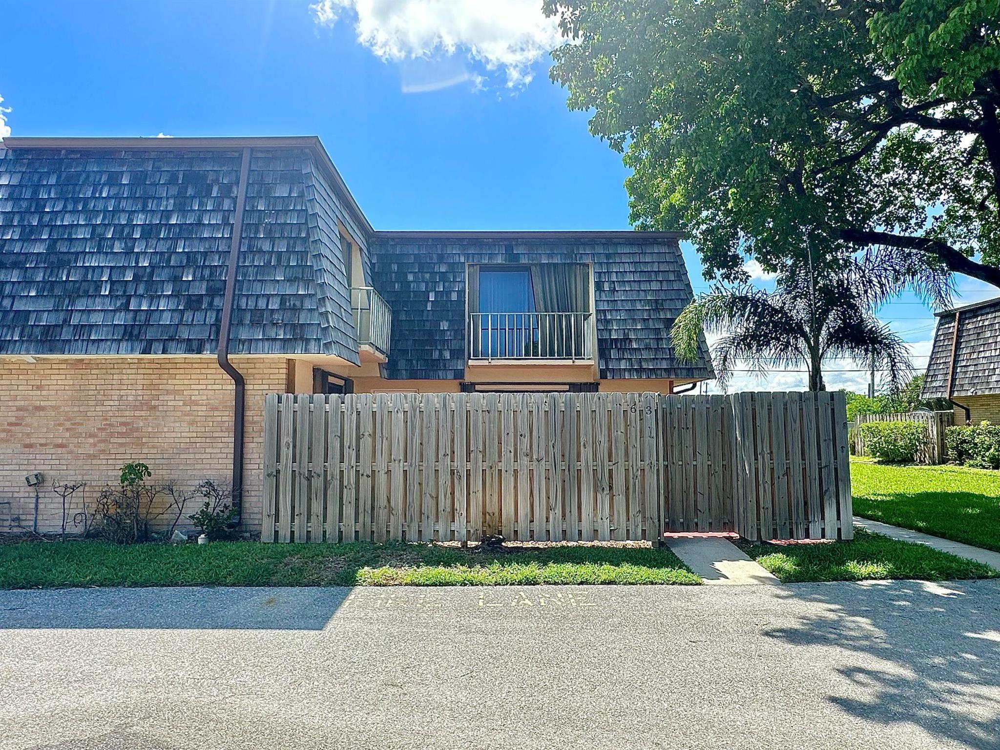 63 Lake Arbor Dr Dr