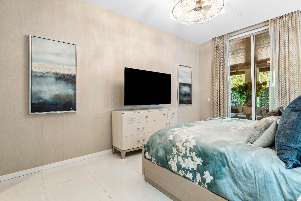 200 SE Mizner #104 Boca Raton, FL 33432