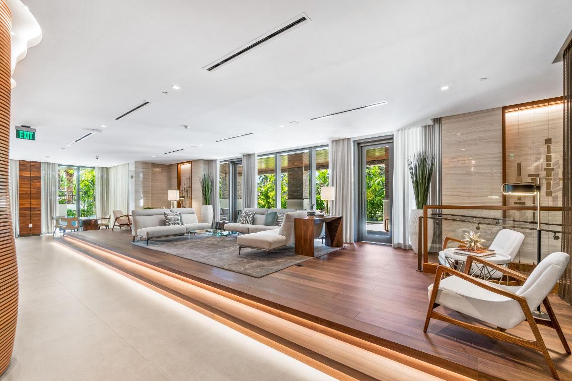 200 SE Mizner #104 Boca Raton, FL 33432