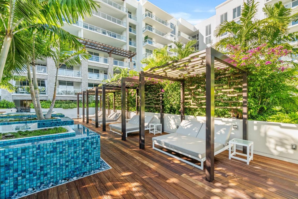 200 SE Mizner #104 Boca Raton, FL 33432