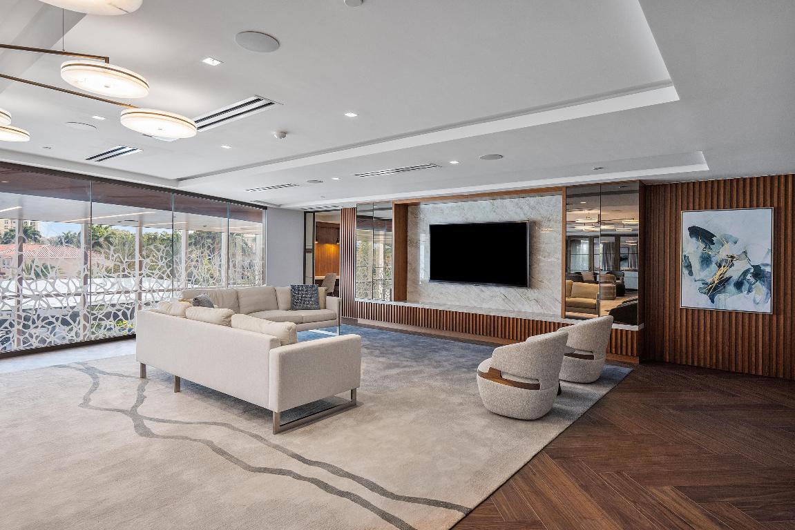 200 SE Mizner #104 Boca Raton, FL 33432