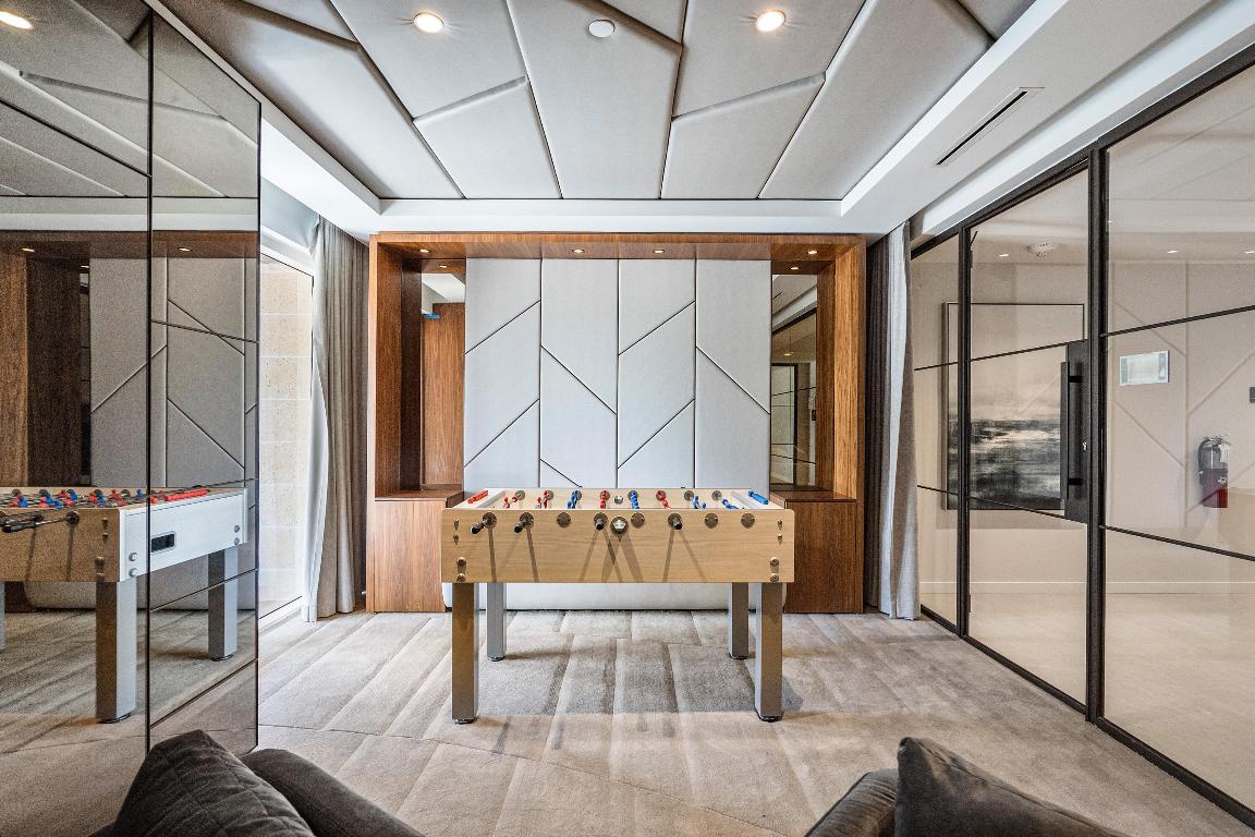 200 SE Mizner #104 Boca Raton, FL 33432