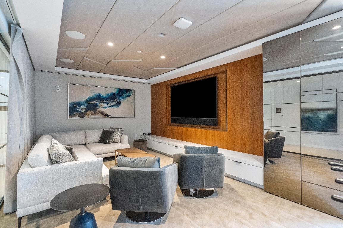 200 SE Mizner #104 Boca Raton, FL 33432