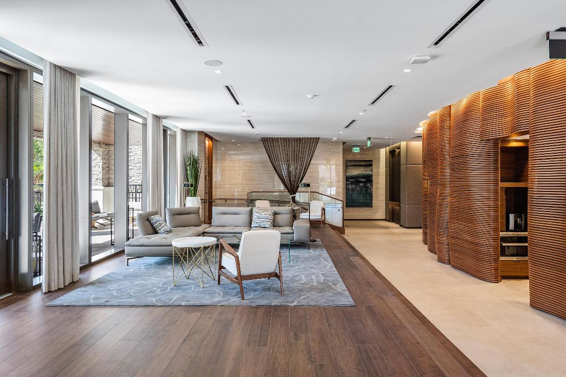 200 SE Mizner #104 Boca Raton, FL 33432