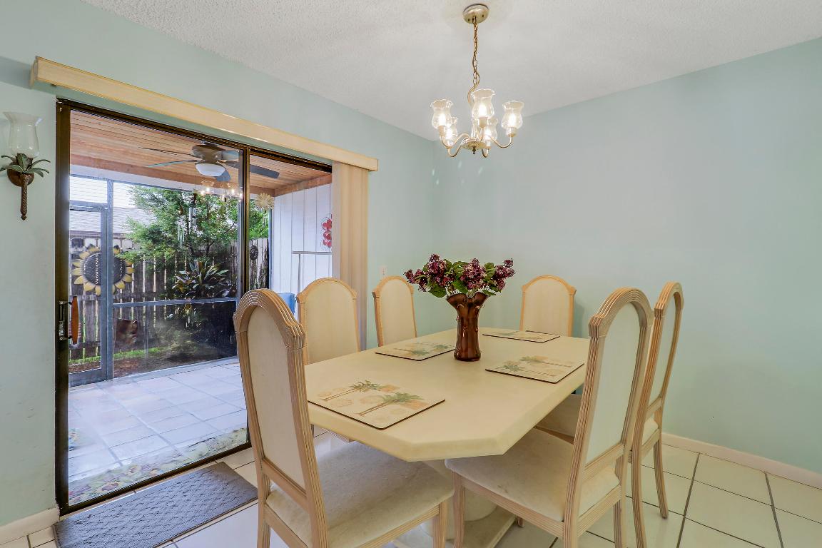 128 Sherwood #13b Jupiter, FL 33458