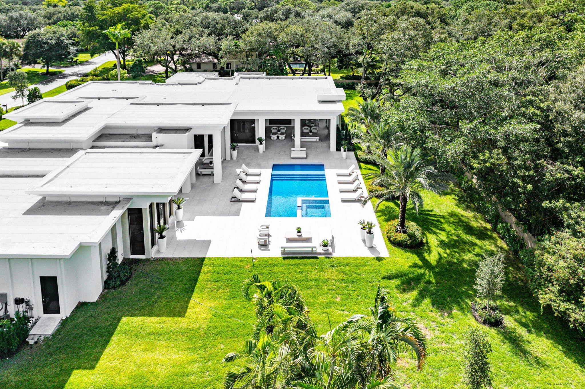 16484 Bridlewood Cir Delray Beach, FL 33445