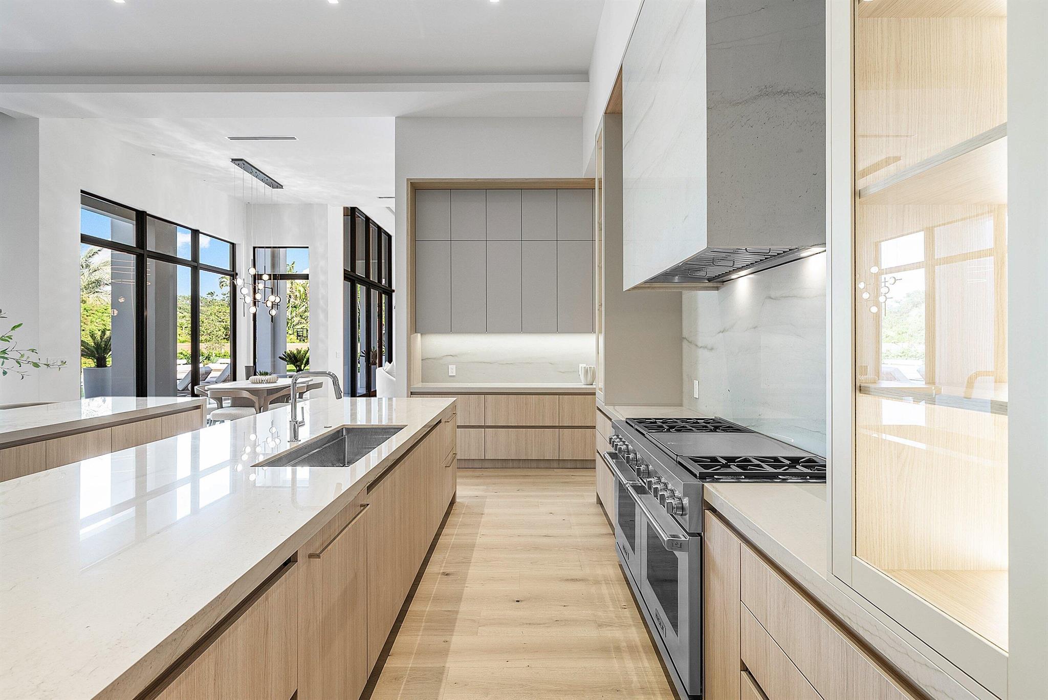 16484 Bridlewood Cir Delray Beach, FL 33445