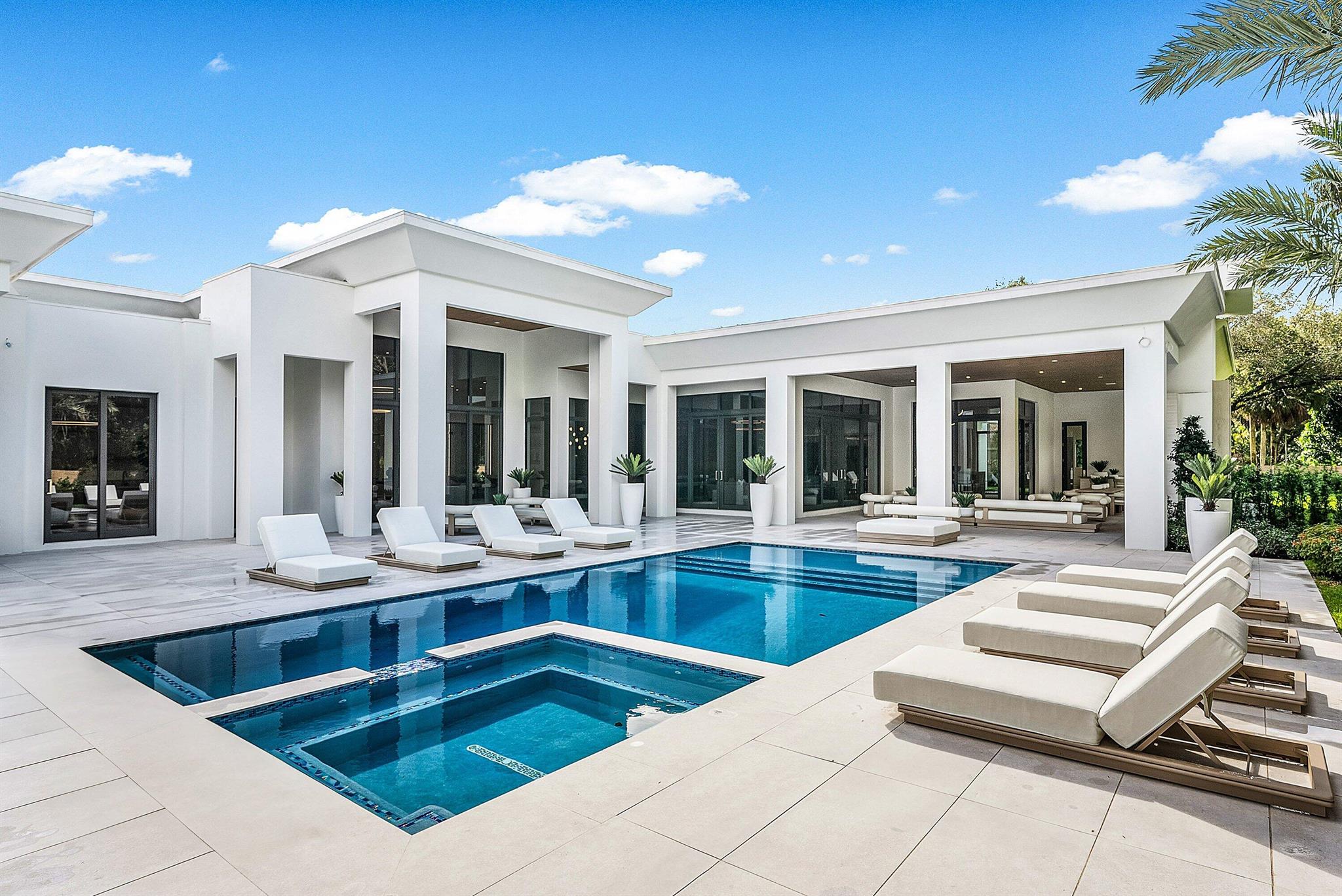 16484 Bridlewood Cir Delray Beach, FL 33445