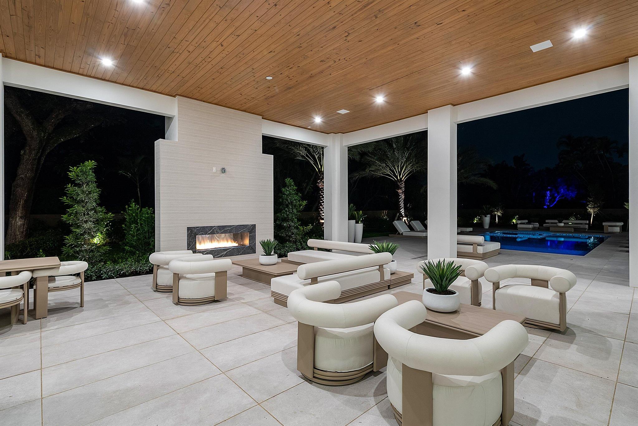 16484 Bridlewood Cir Delray Beach, FL 33445