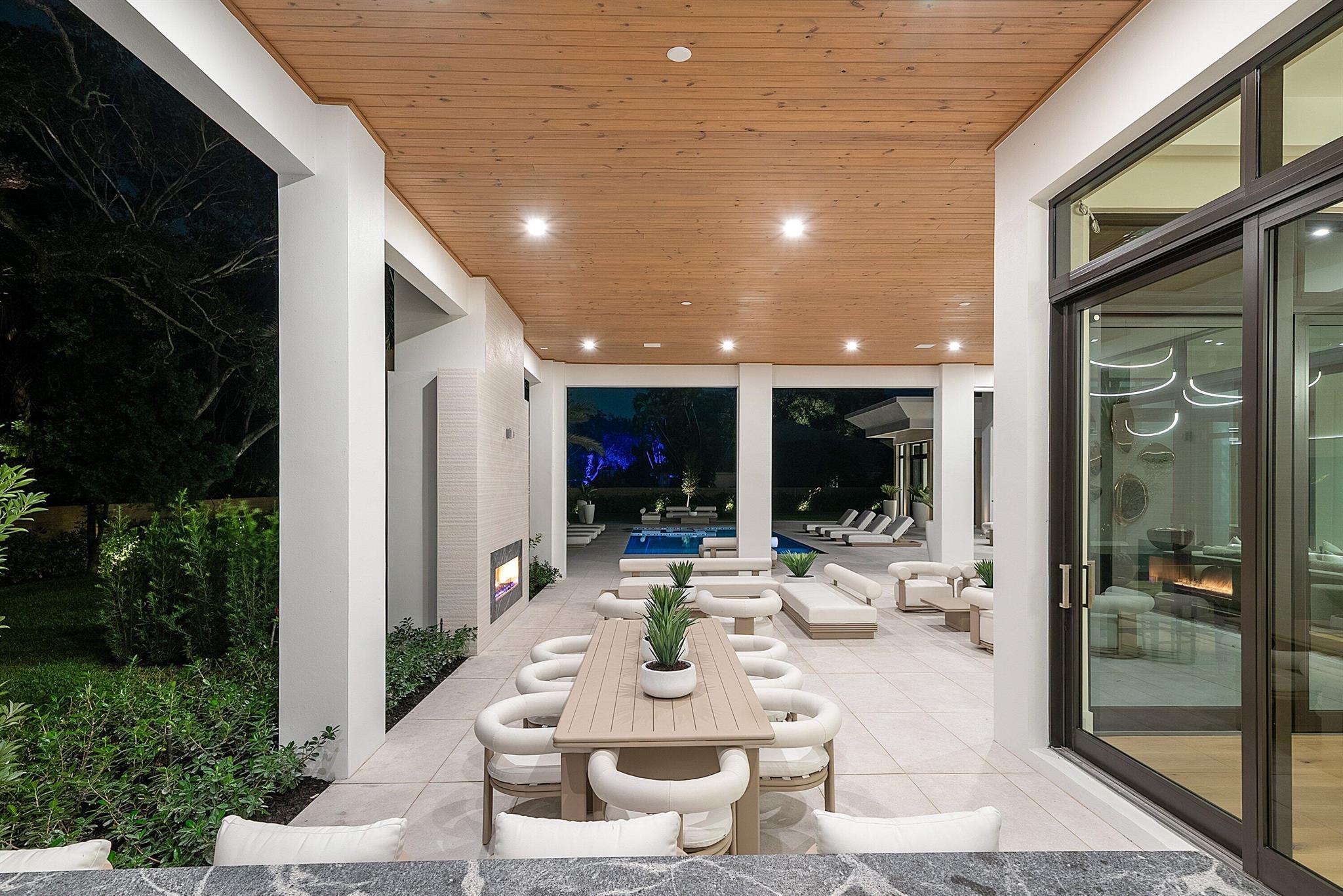 16484 Bridlewood Cir Delray Beach, FL 33445