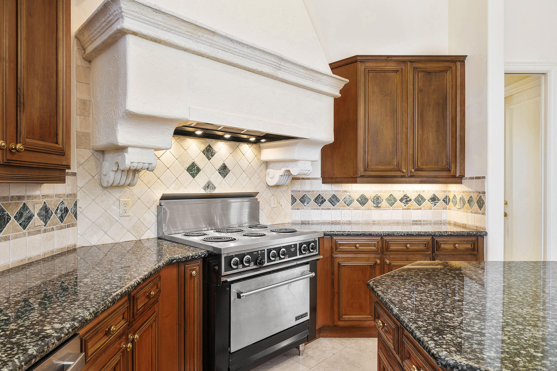 159 W Coconut Palm Boca Raton, FL 33432