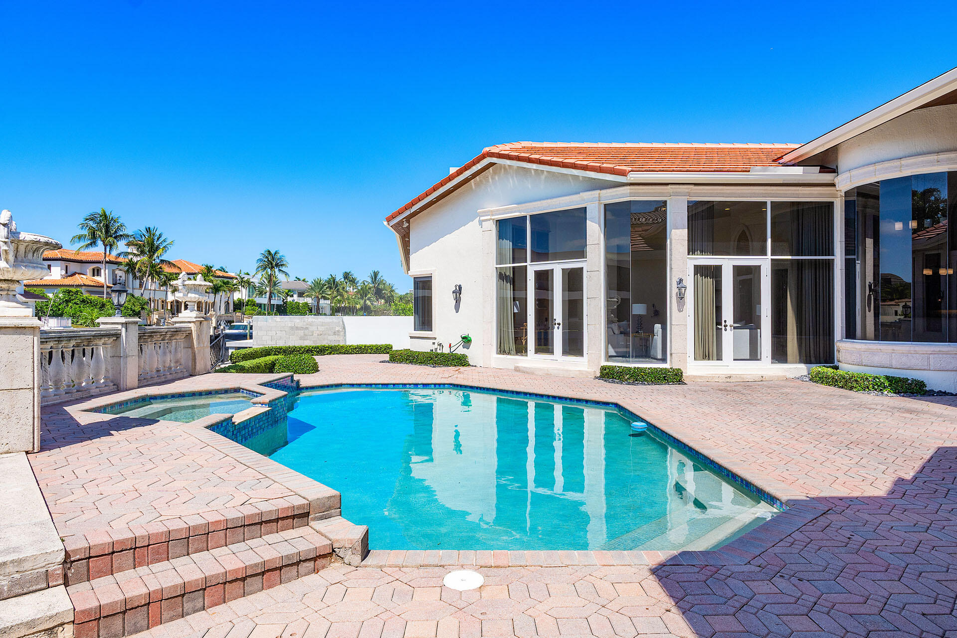 159 W Coconut Palm Boca Raton, FL 33432