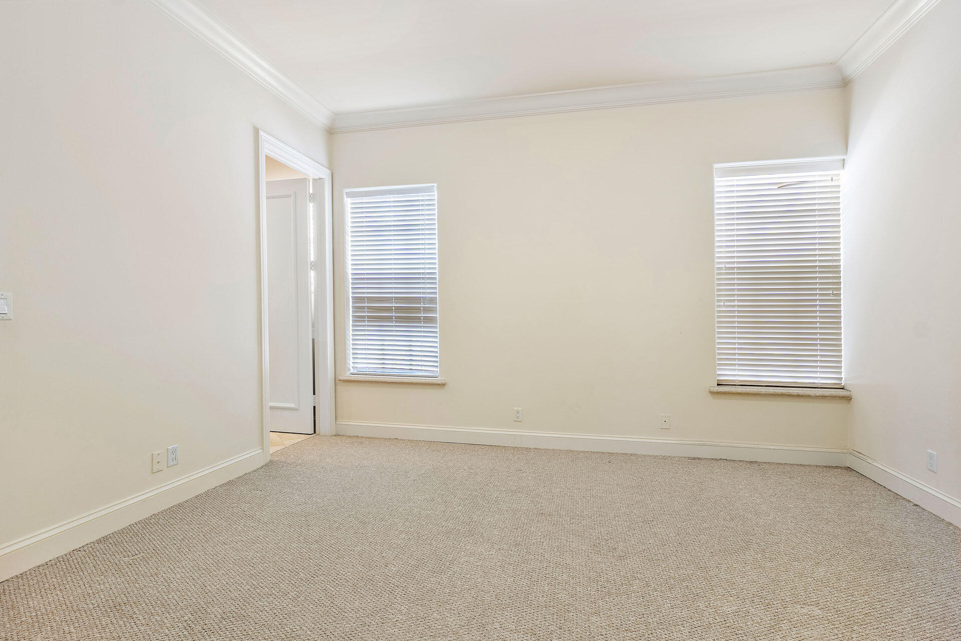 159 W Coconut Palm Boca Raton, FL 33432