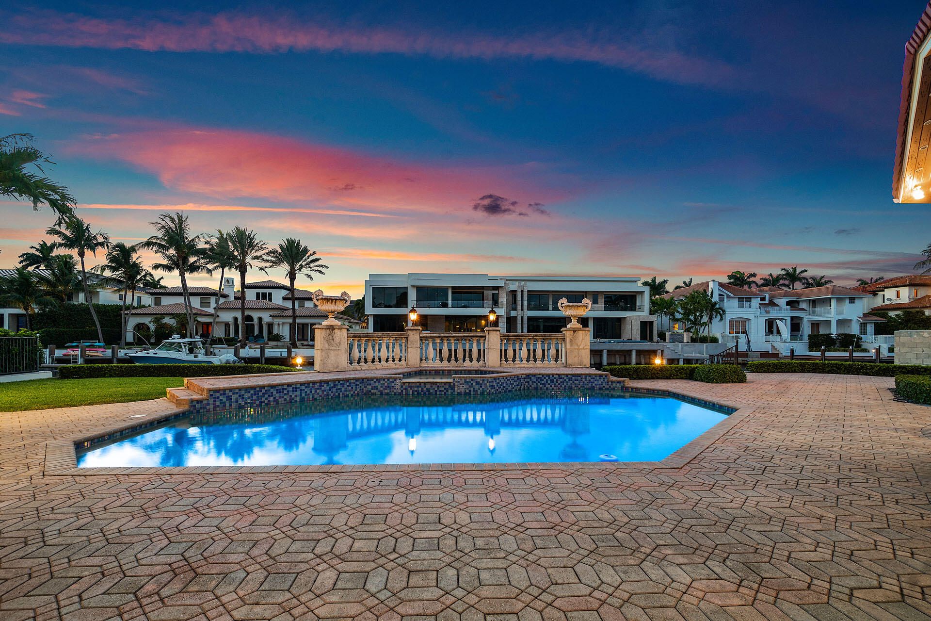 159 W Coconut Palm Boca Raton, FL 33432