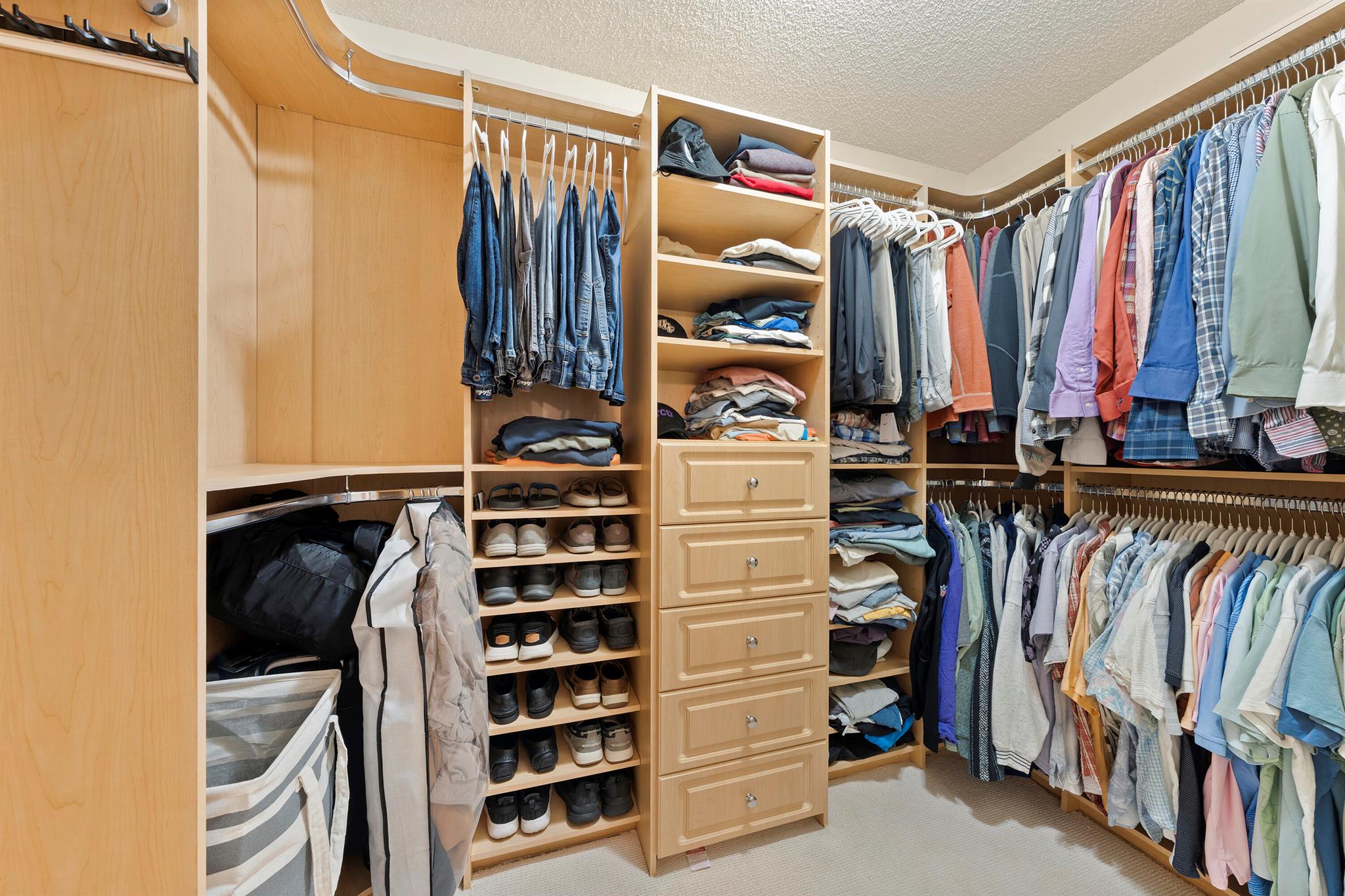 601 S Seas Dr #204 Jupiter, FL 33477