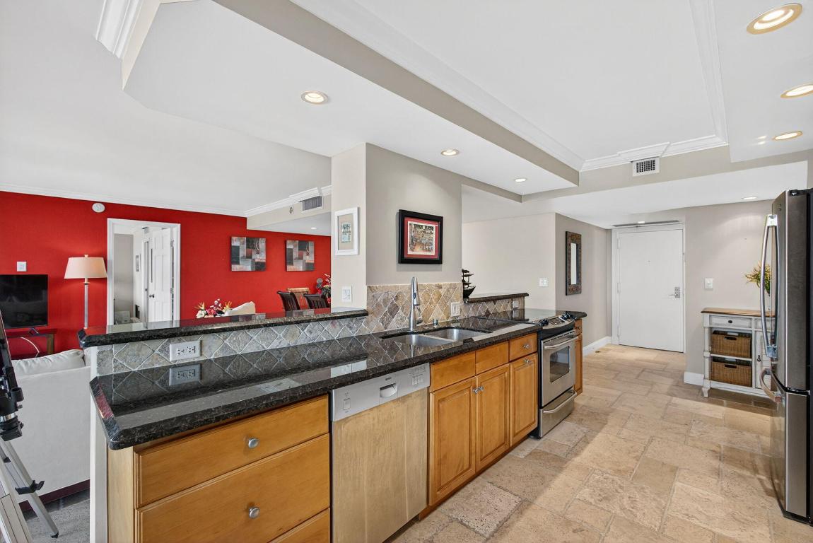 4200 N Ocean #2-406 Singer Island, FL 33404