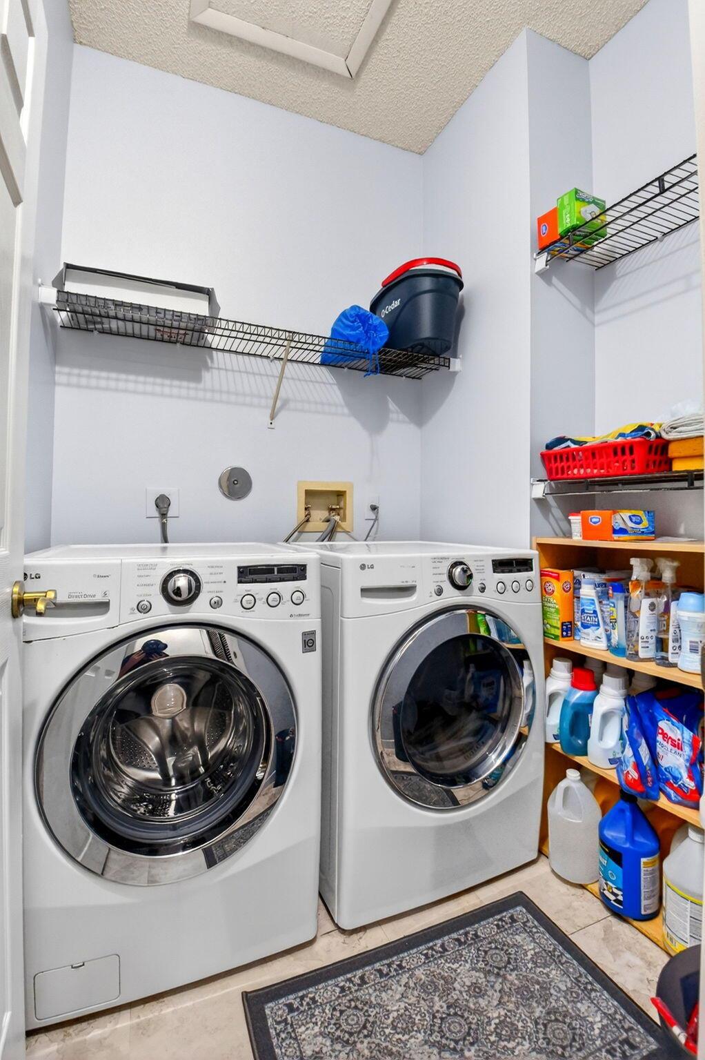 7906 Rockport Cir Lake Worth, FL 33467