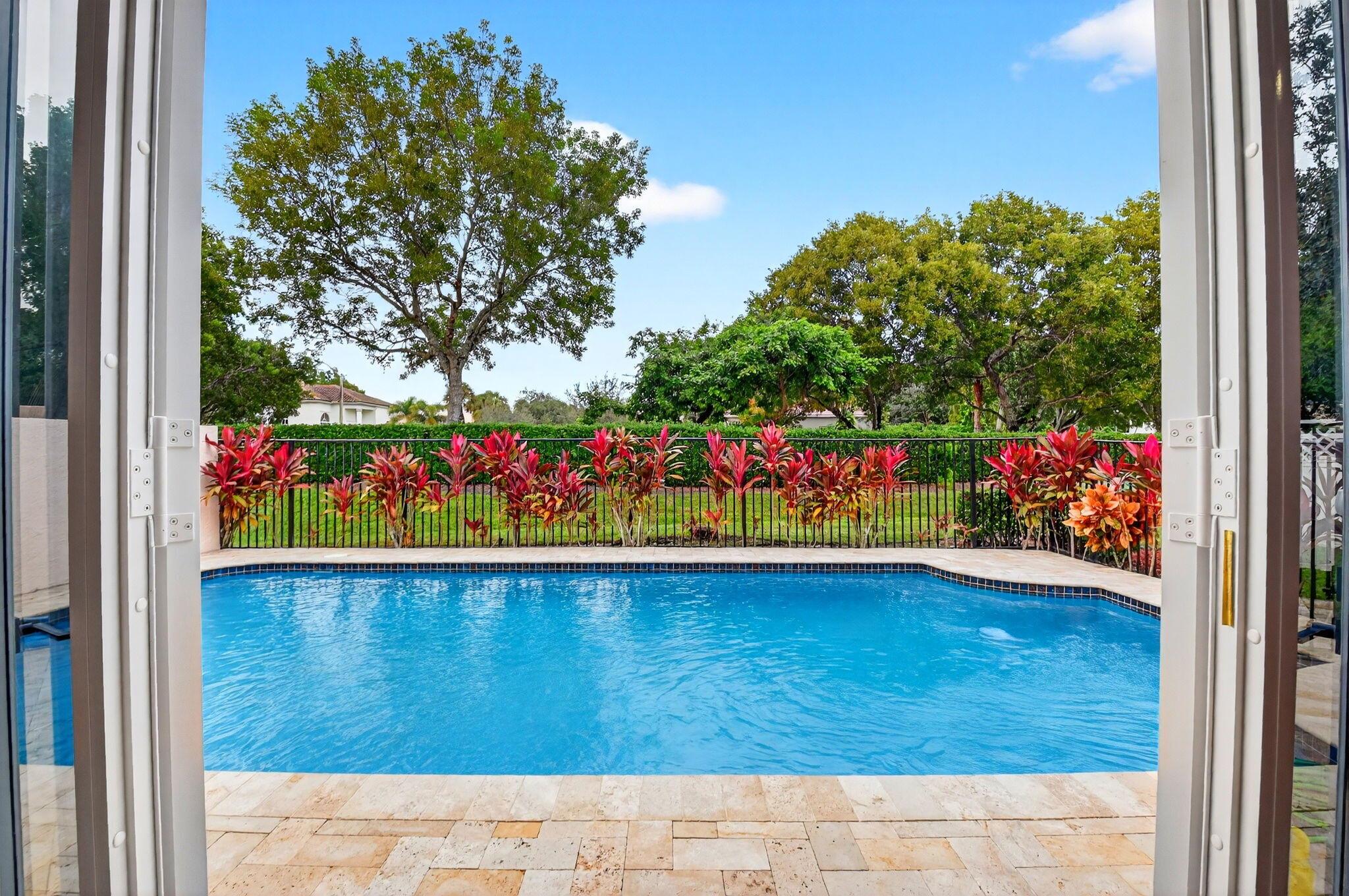 7906 Rockport Cir Lake Worth, FL 33467