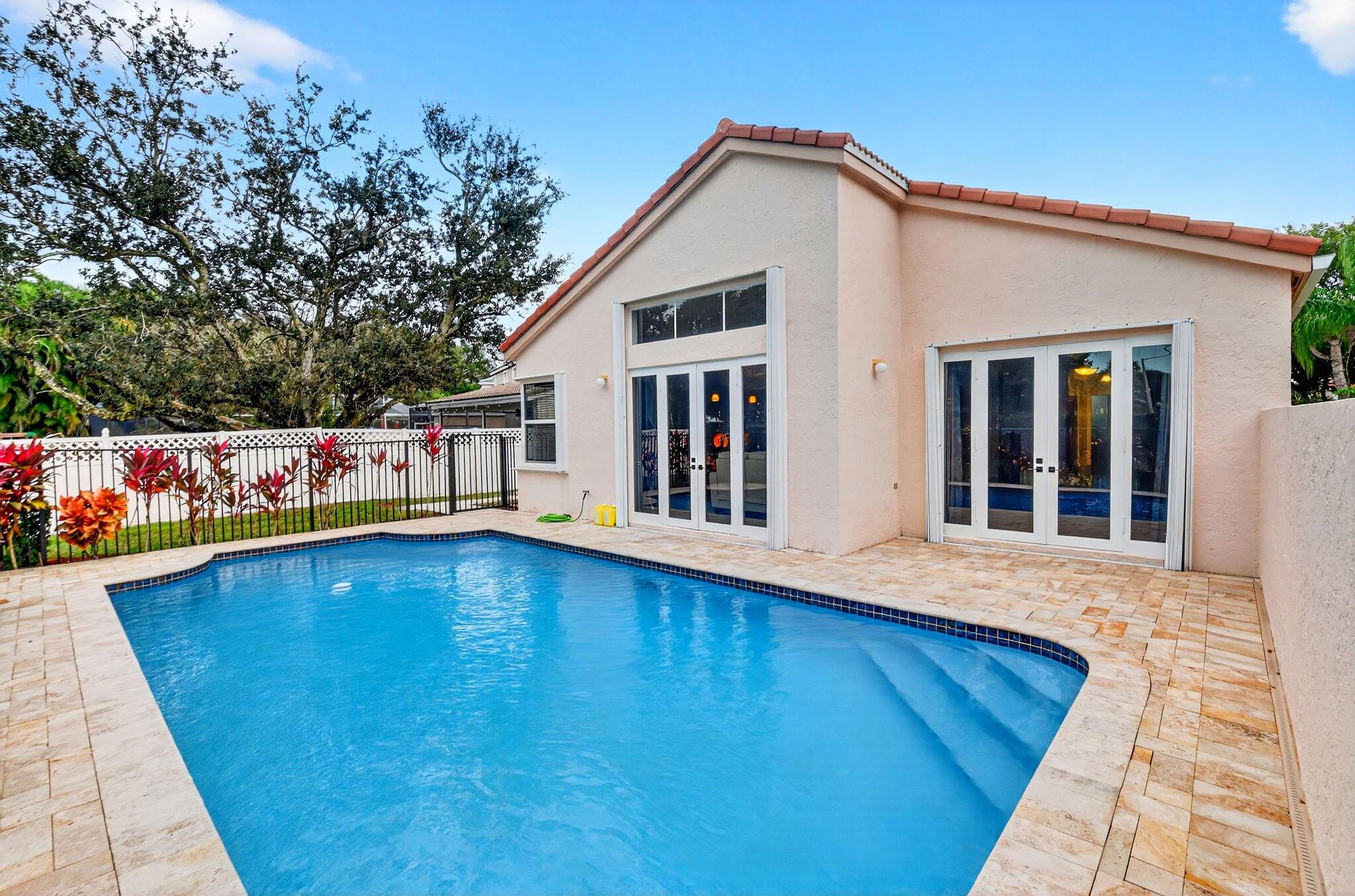 7906 Rockport Cir Lake Worth, FL 33467