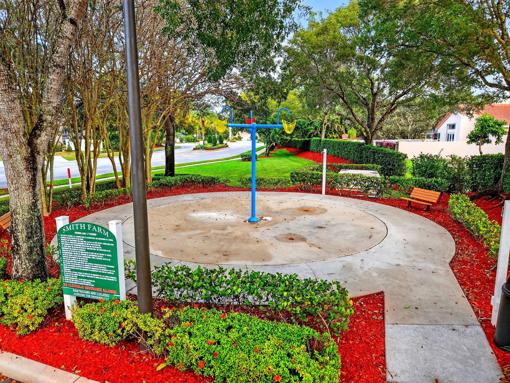 7906 Rockport Cir Lake Worth, FL 33467