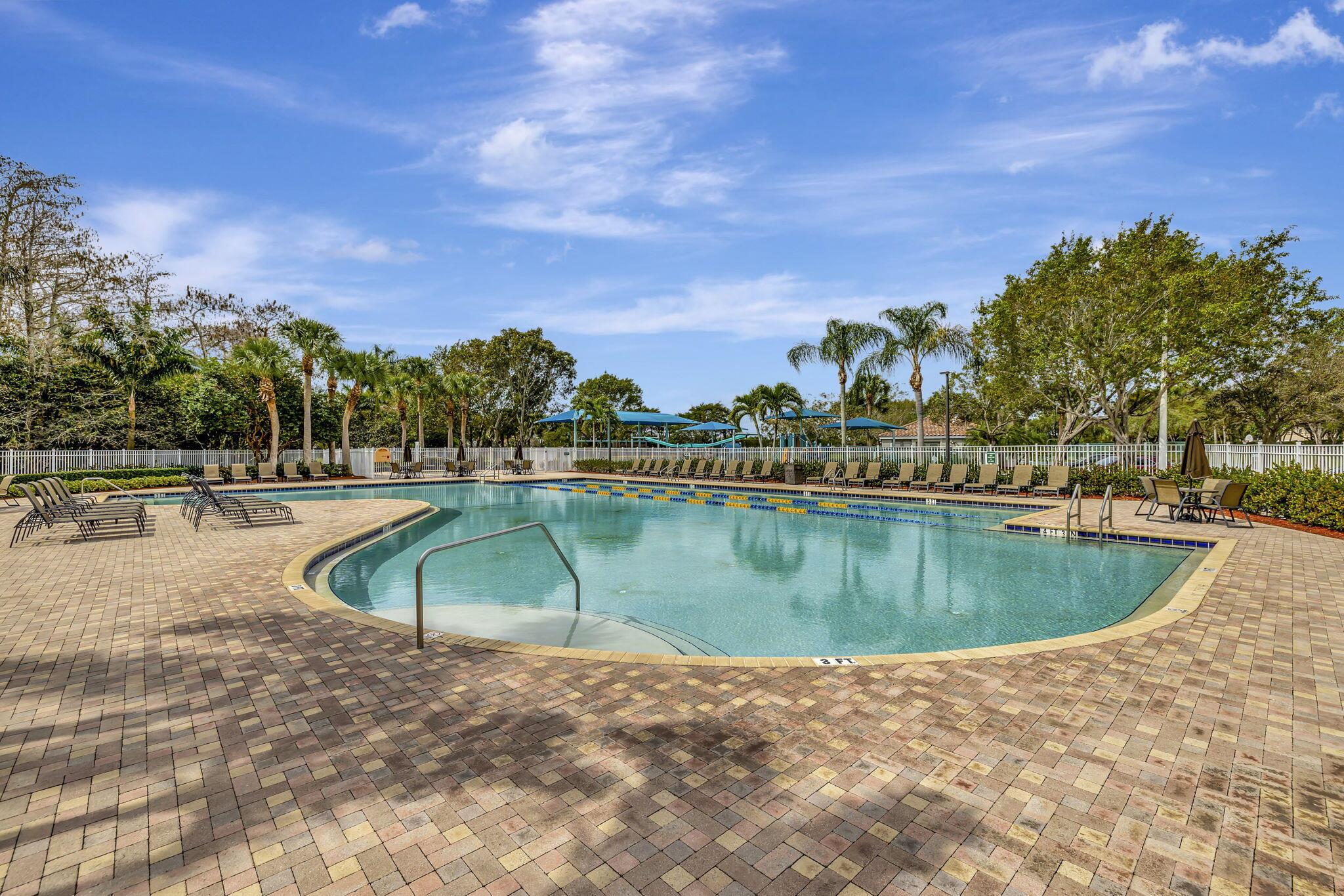 7906 Rockport Cir Lake Worth, FL 33467