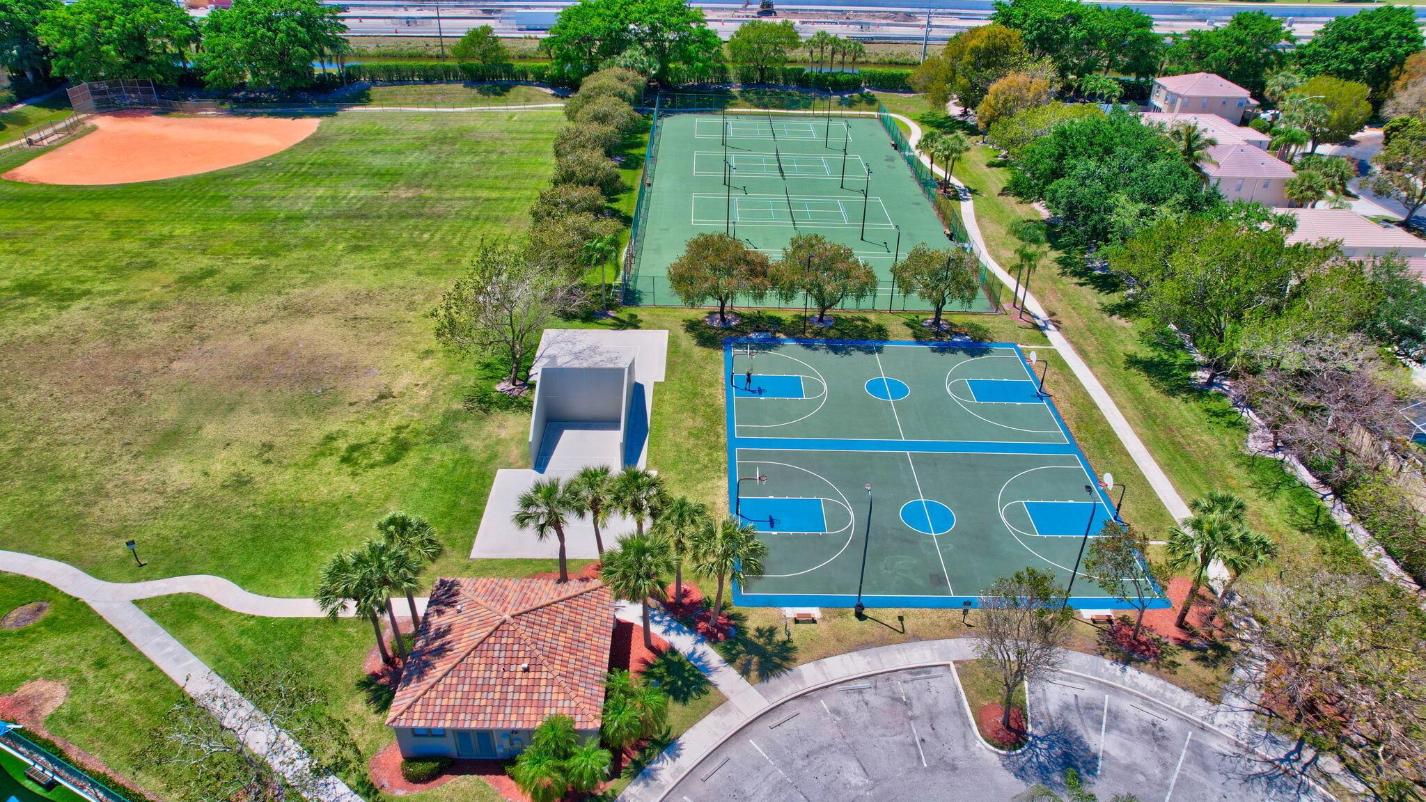 7906 Rockport Cir Lake Worth, FL 33467