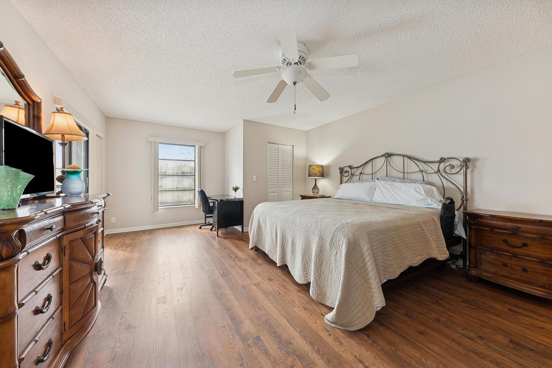 7280 Amberly Ln #208 Delray Beach, FL 33446