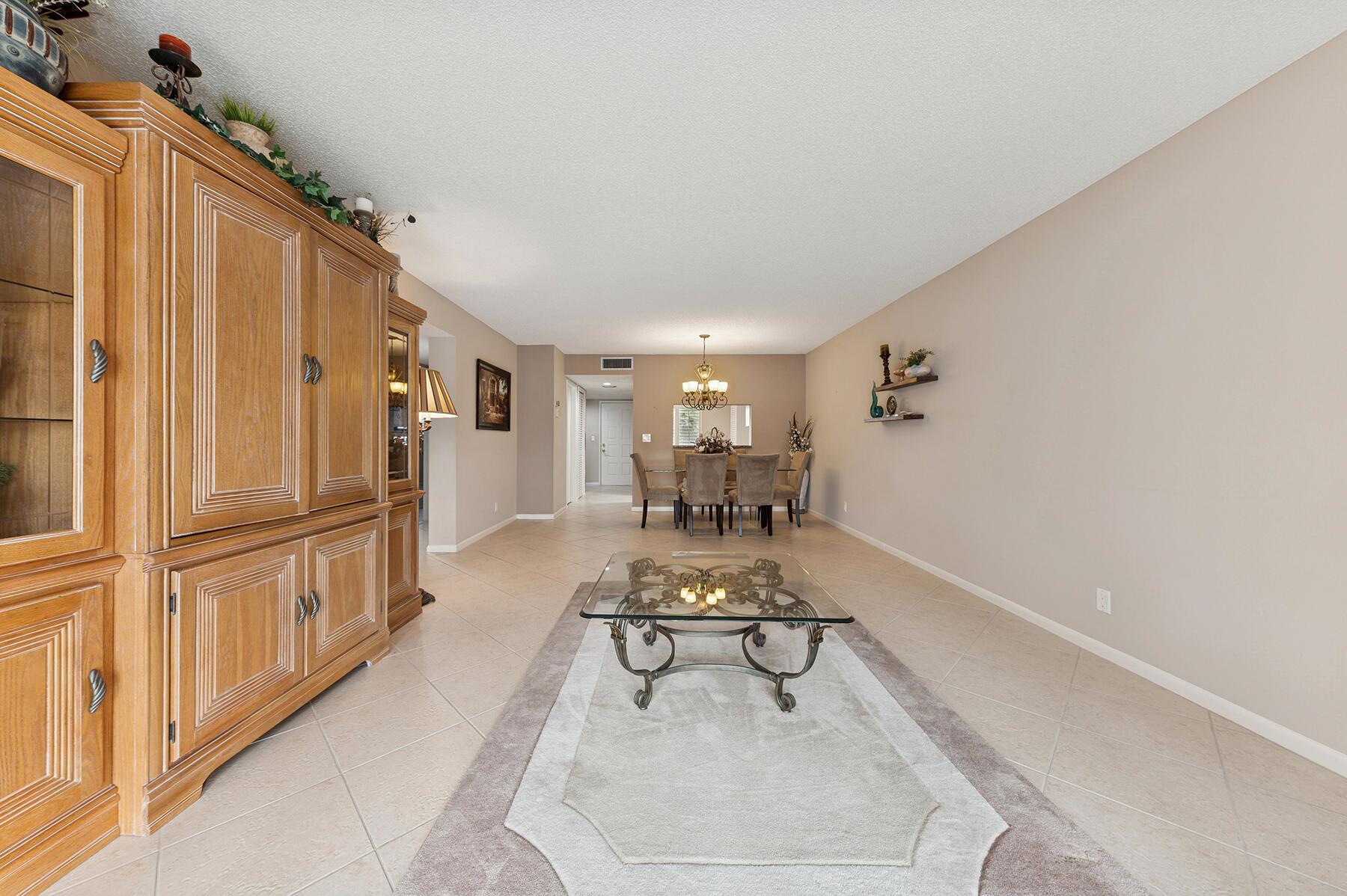 7280 Amberly Ln #208 Delray Beach, FL 33446