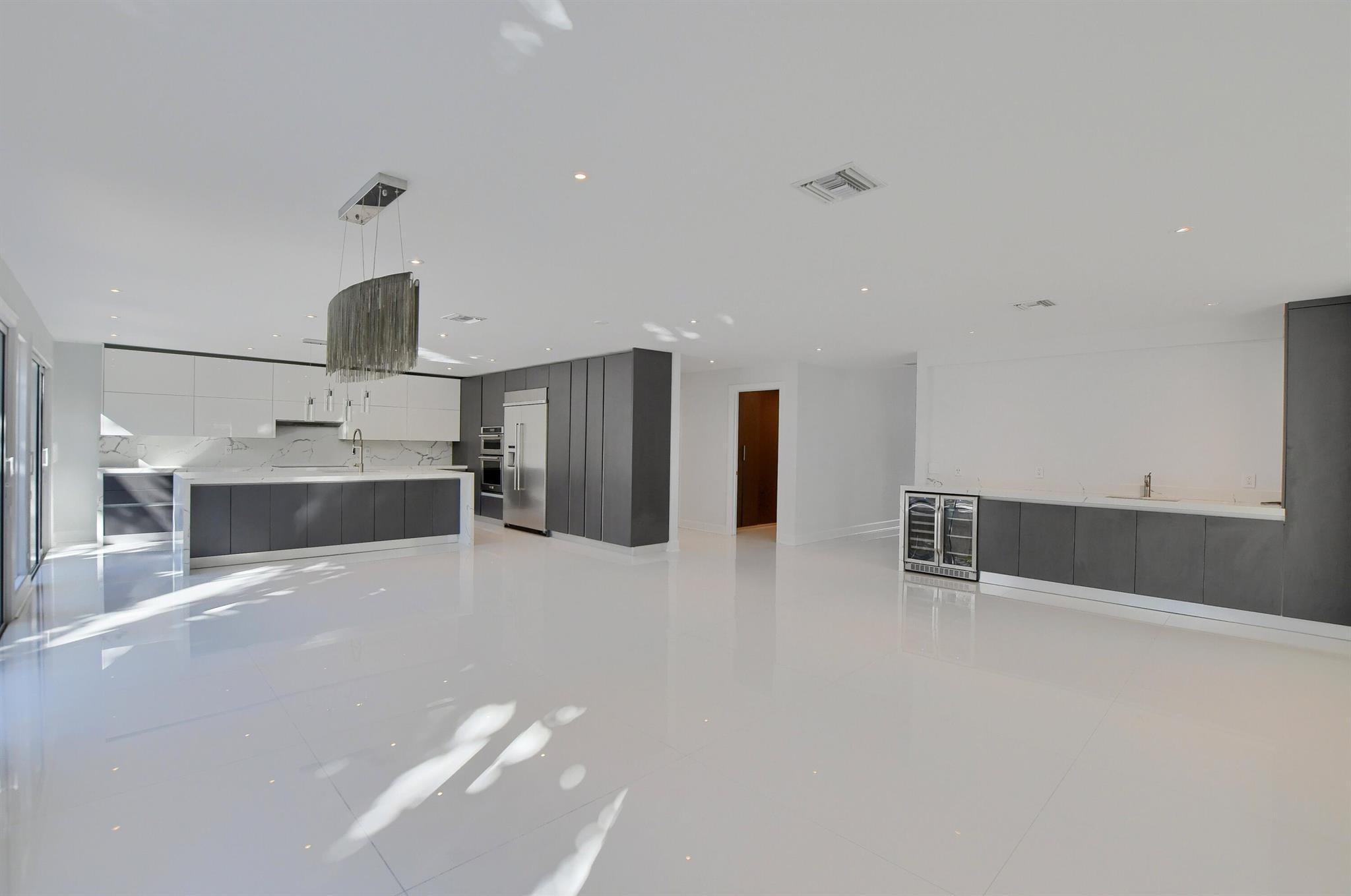 23352 Lago Mar Cir Boca Raton, FL 33433