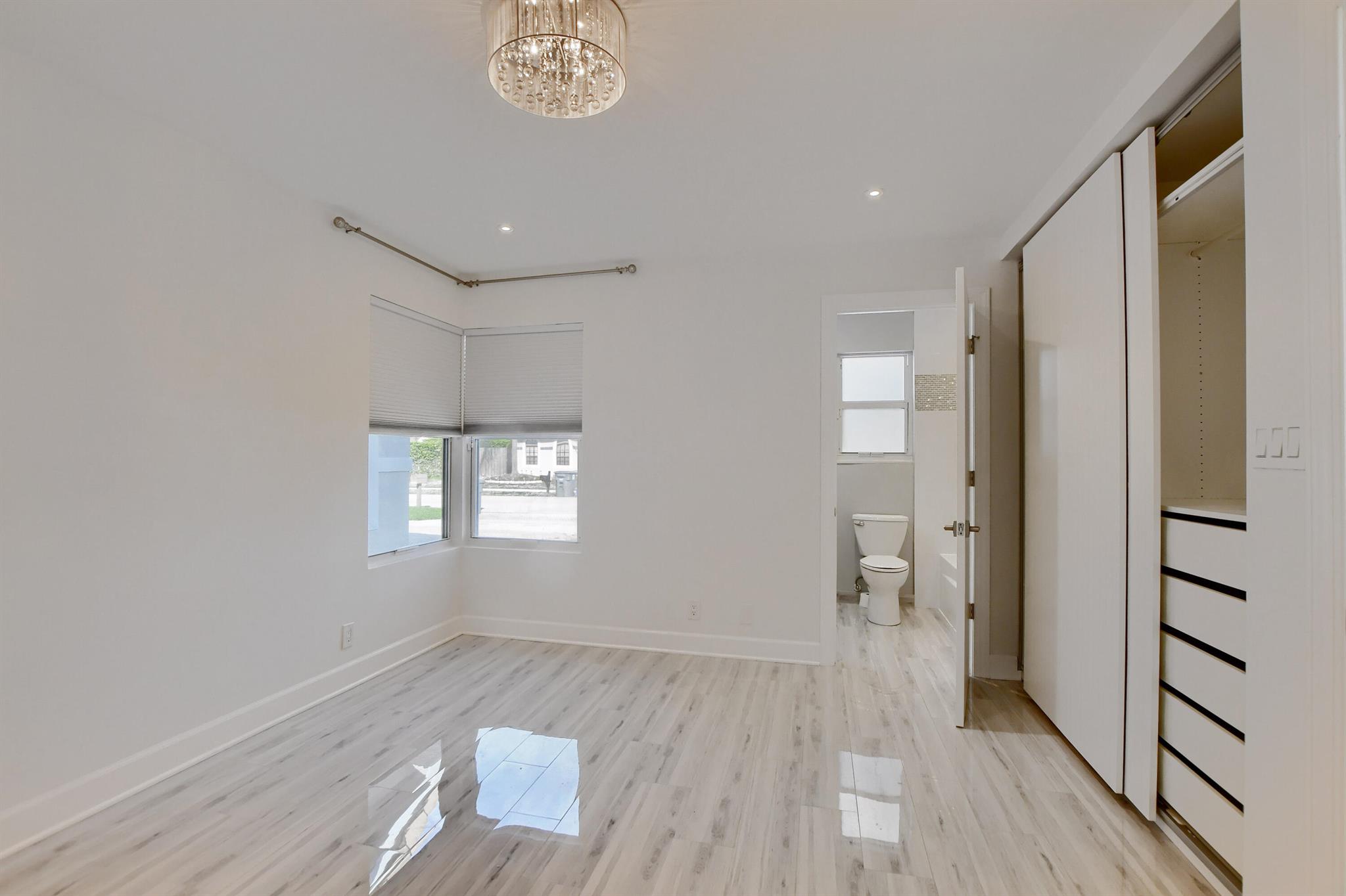 23352 Lago Mar Cir Boca Raton, FL 33433