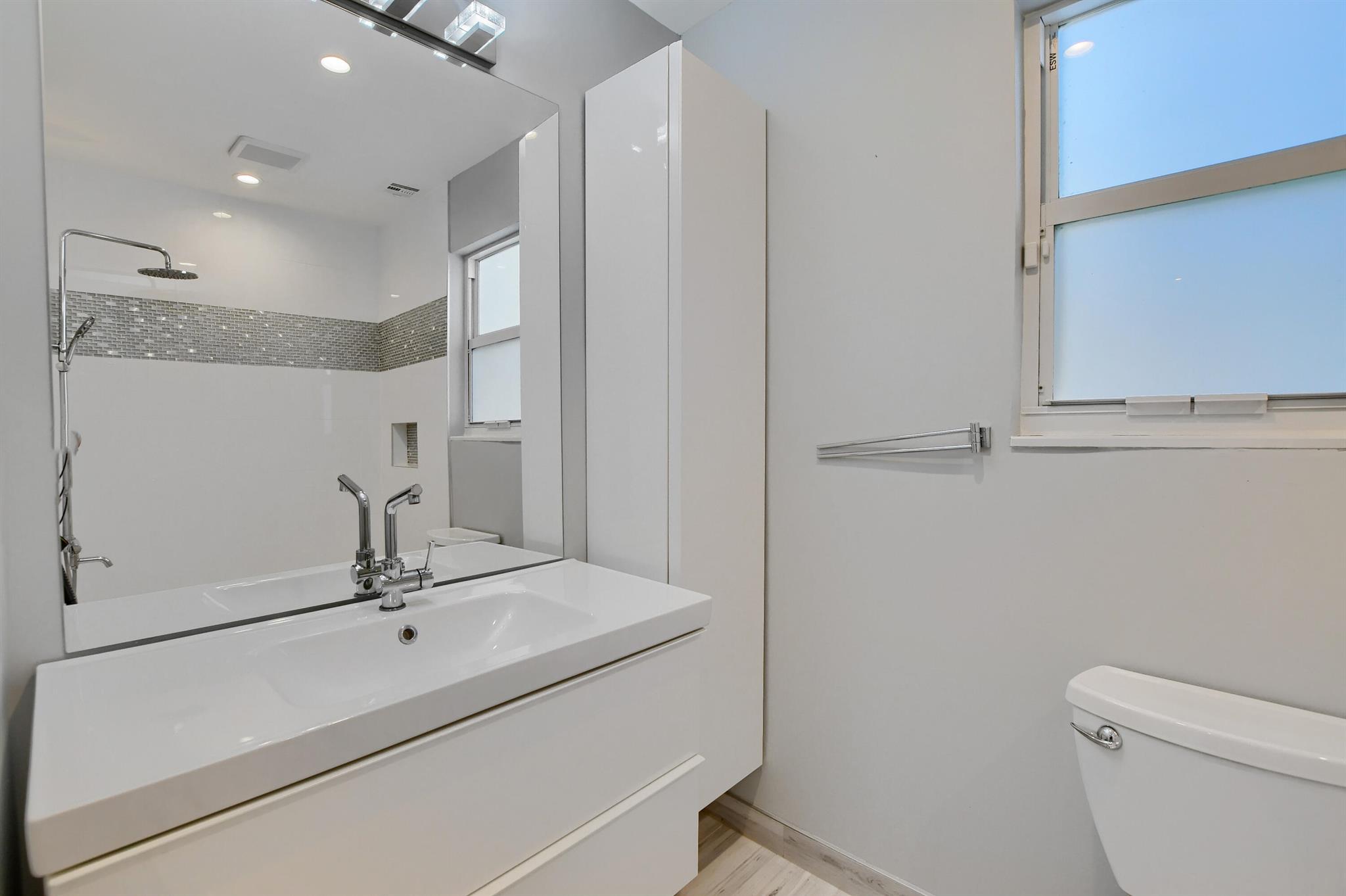 23352 Lago Mar Cir Boca Raton, FL 33433