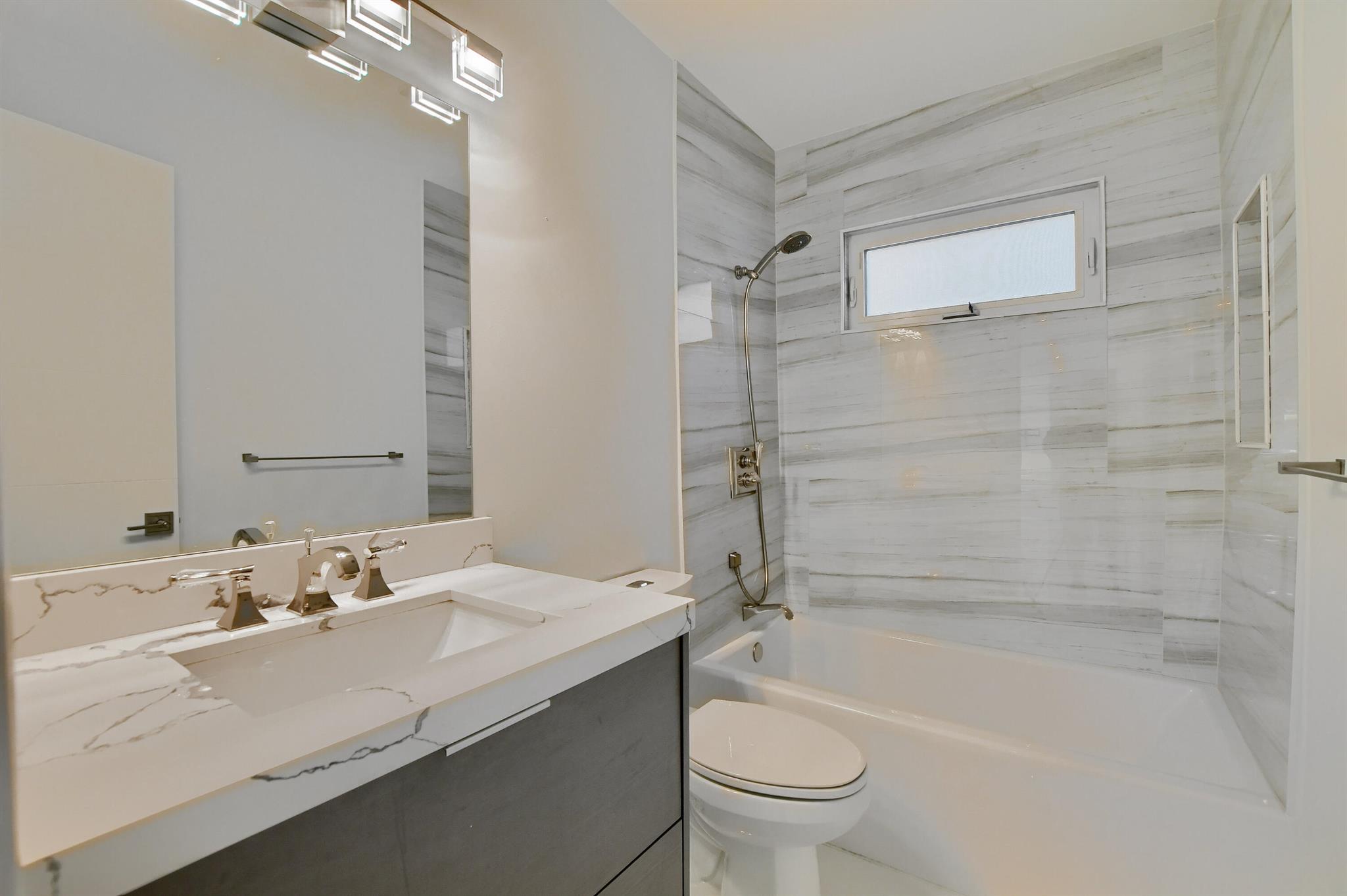 23352 Lago Mar Cir Boca Raton, FL 33433