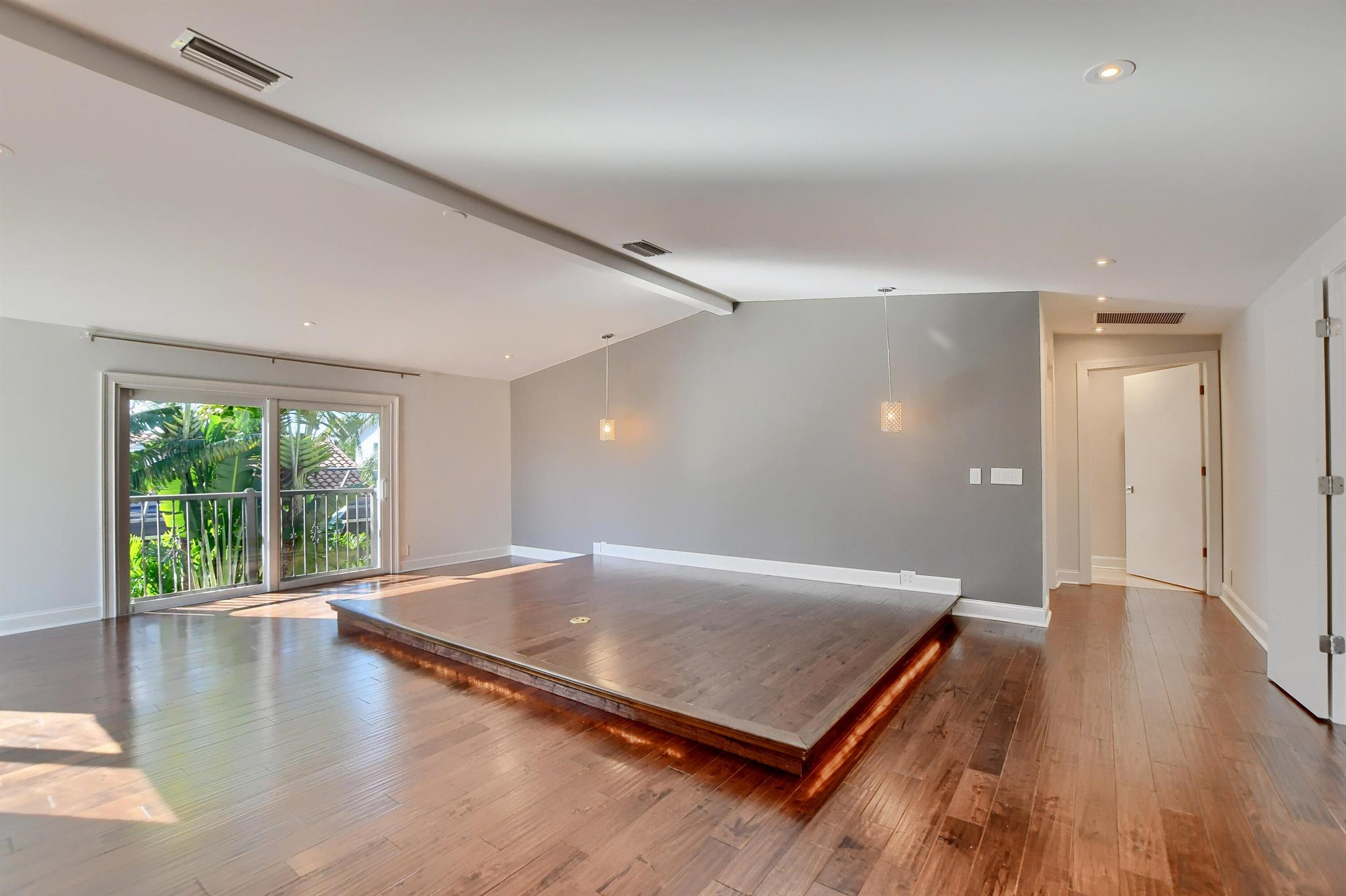 23352 Lago Mar Cir Boca Raton, FL 33433