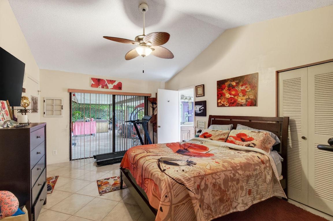 9303 Sun Pointe Dr Boynton Beach, FL 33437