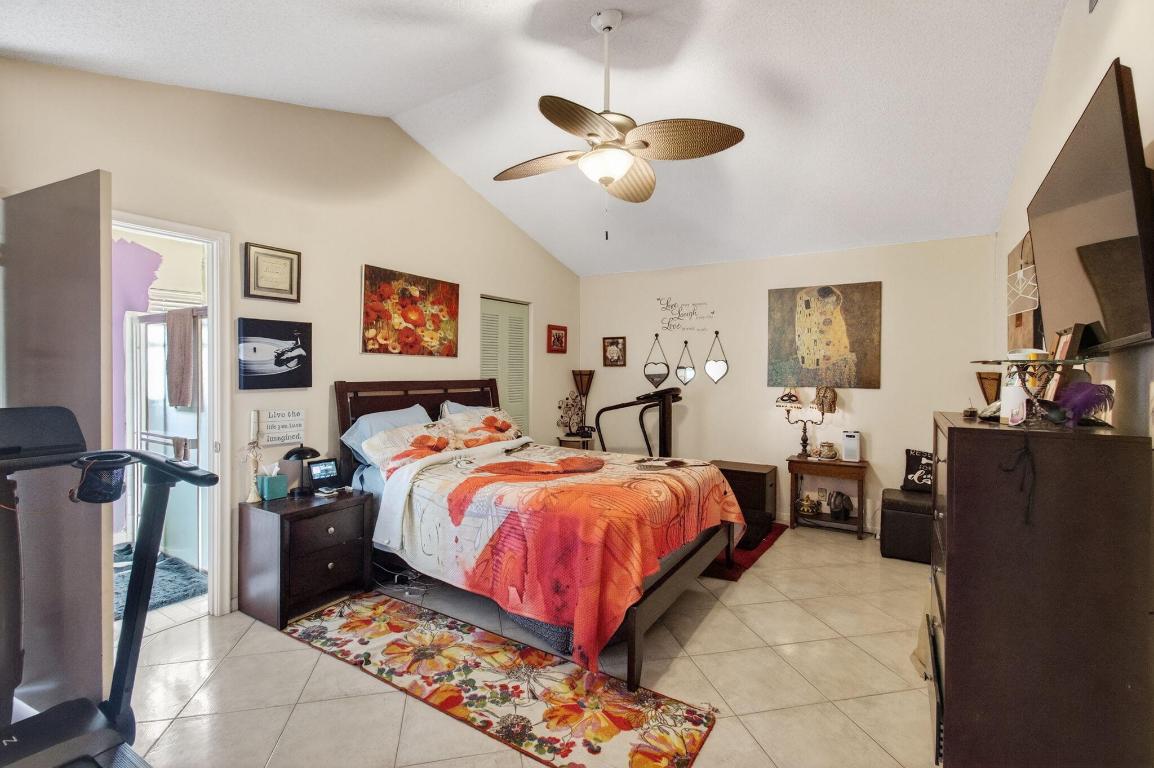 9303 Sun Pointe Dr Boynton Beach, FL 33437